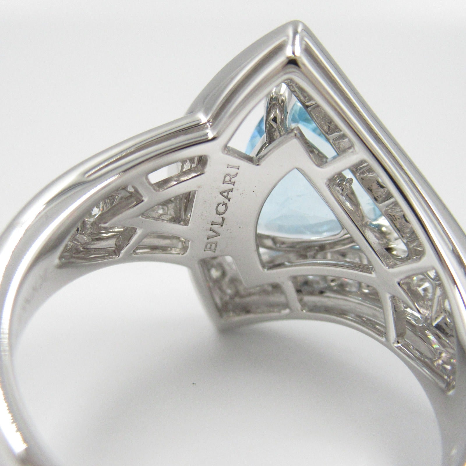 Bvlgari Diva Dream Aquamarine Diamond Ring