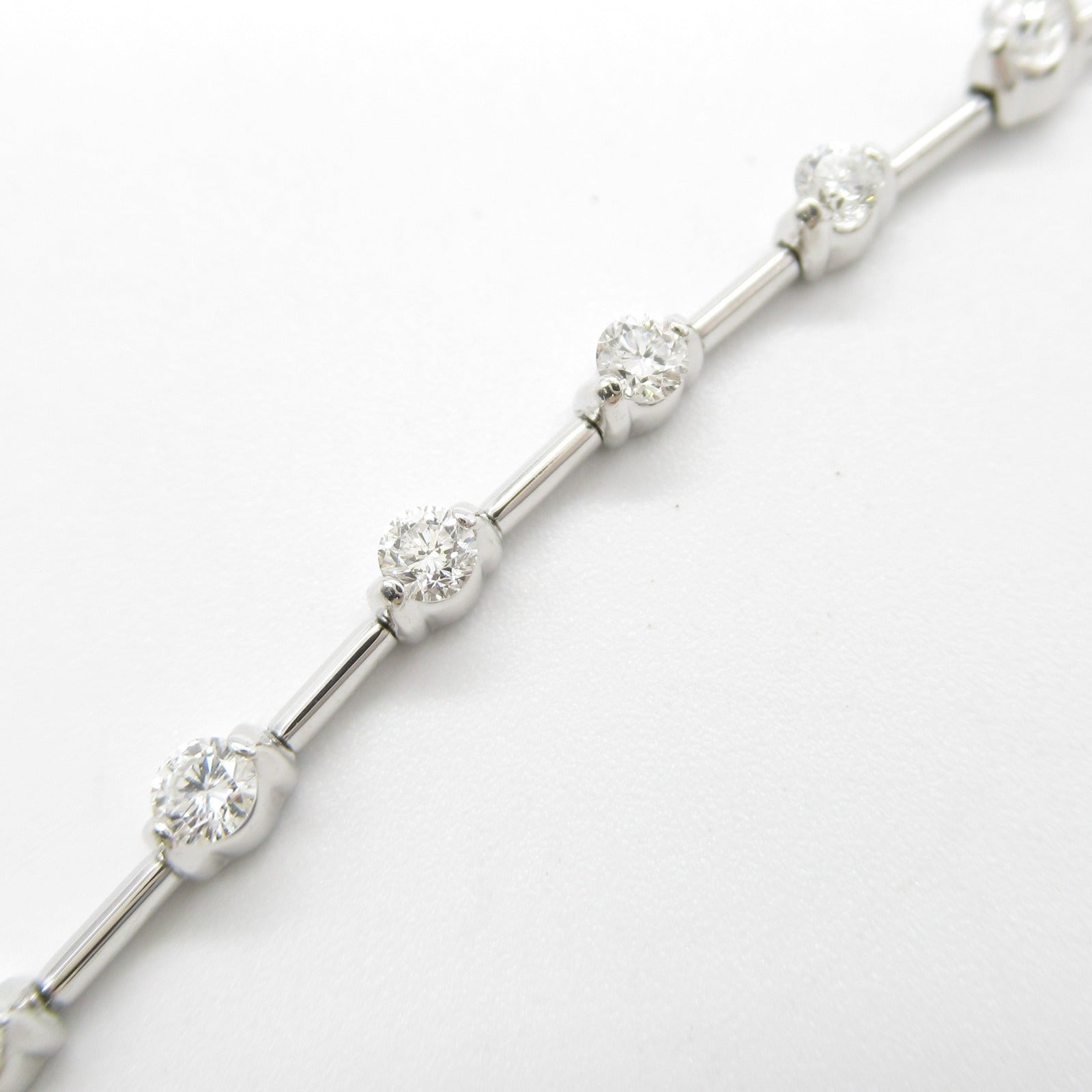 K18WG White Gold Diamond Bracelet