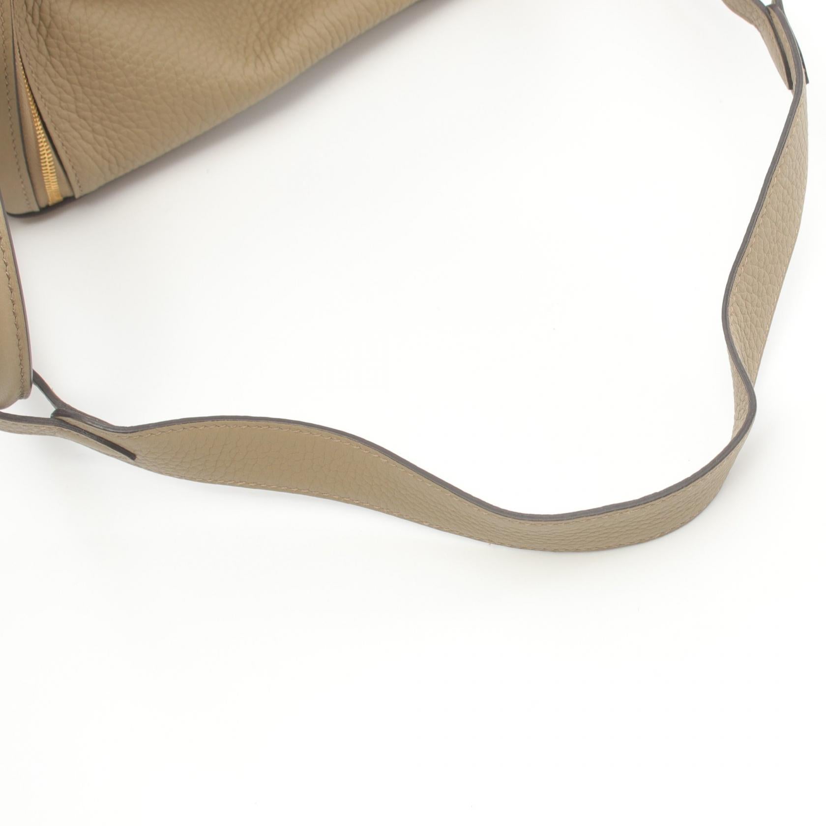 Hermes Lindy 26 Shoulder Bag Beige