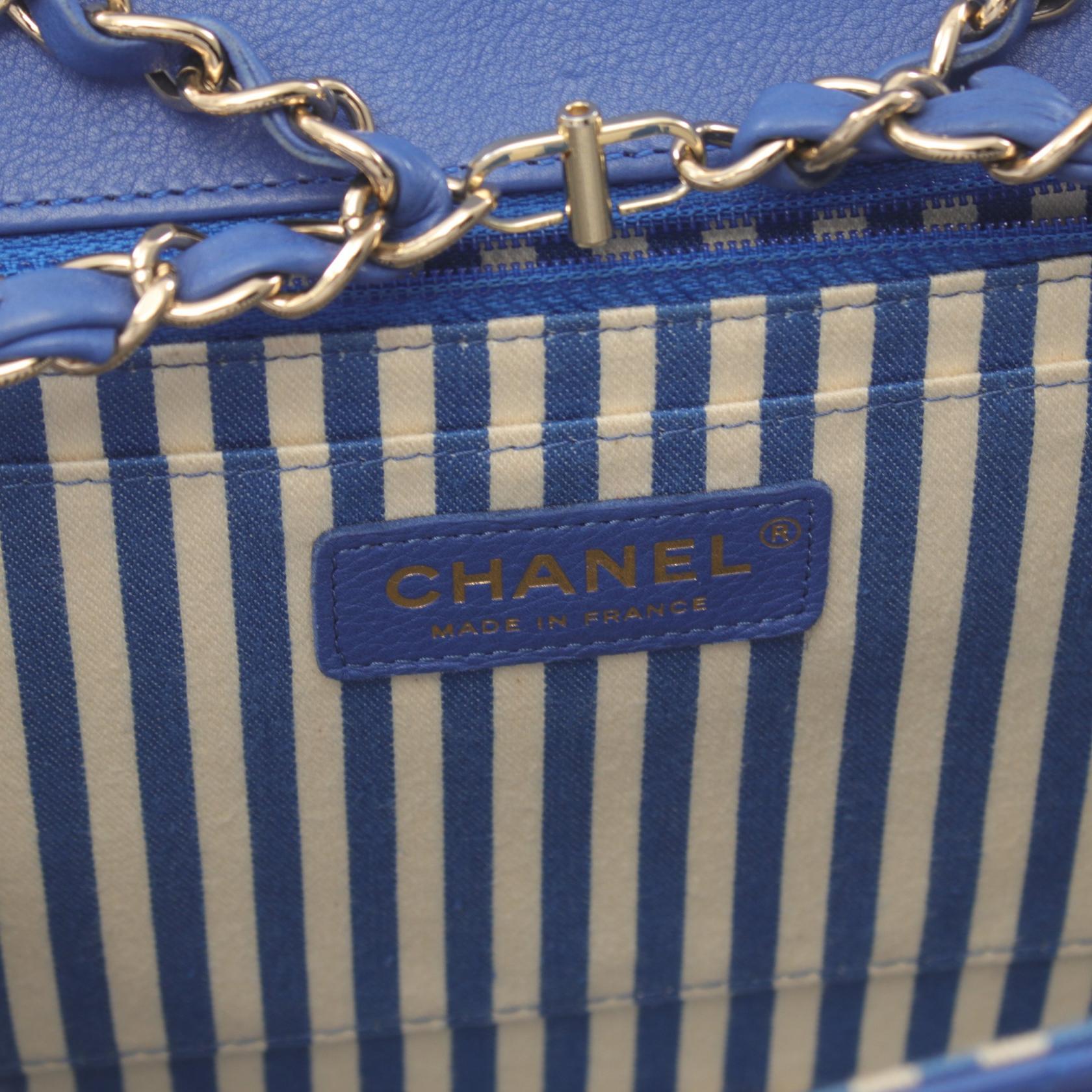 Chanel Chevron V-Stitch Lambskin Shoulder Bag