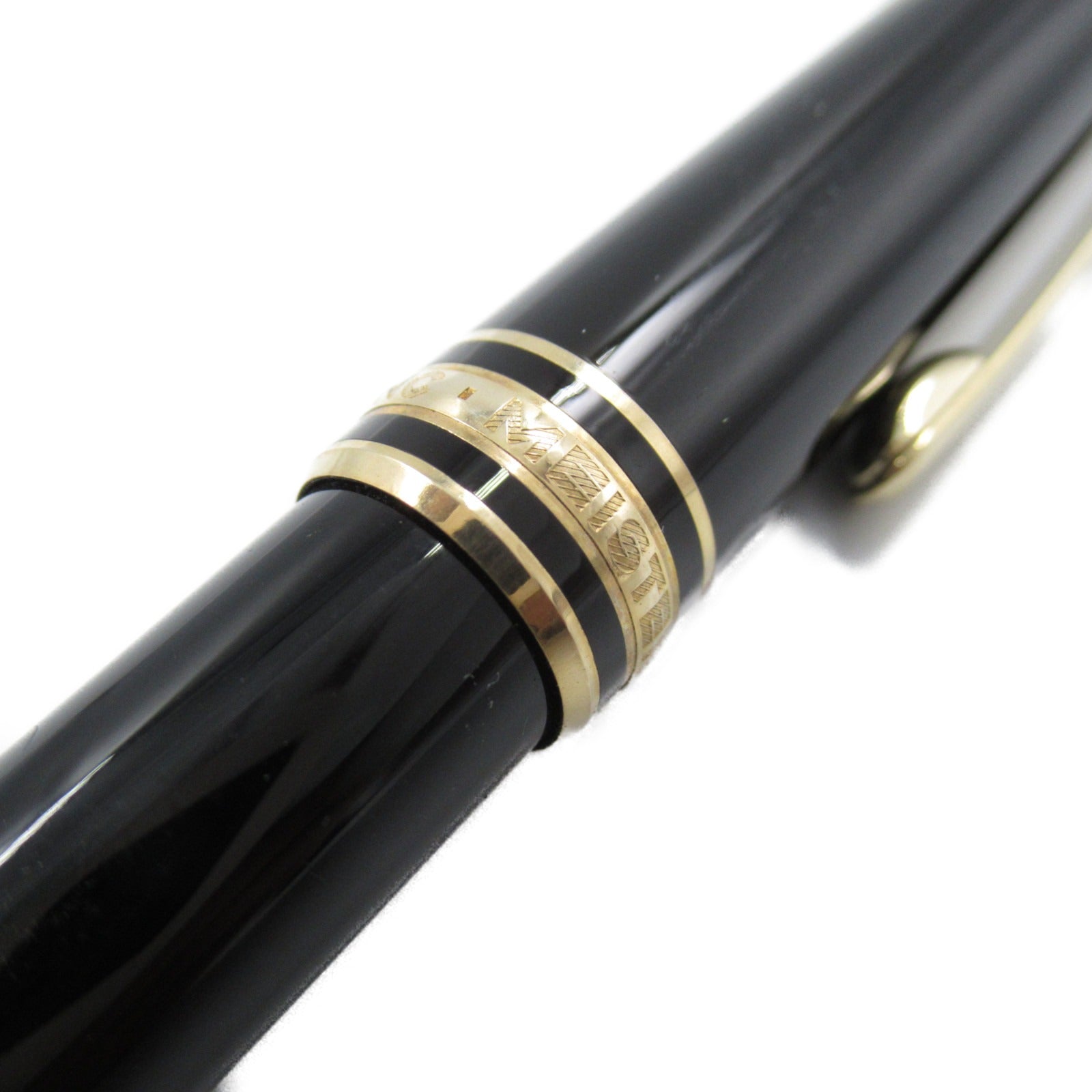 Montblanc Meisterstück Gold Classic Ballpoint Pen