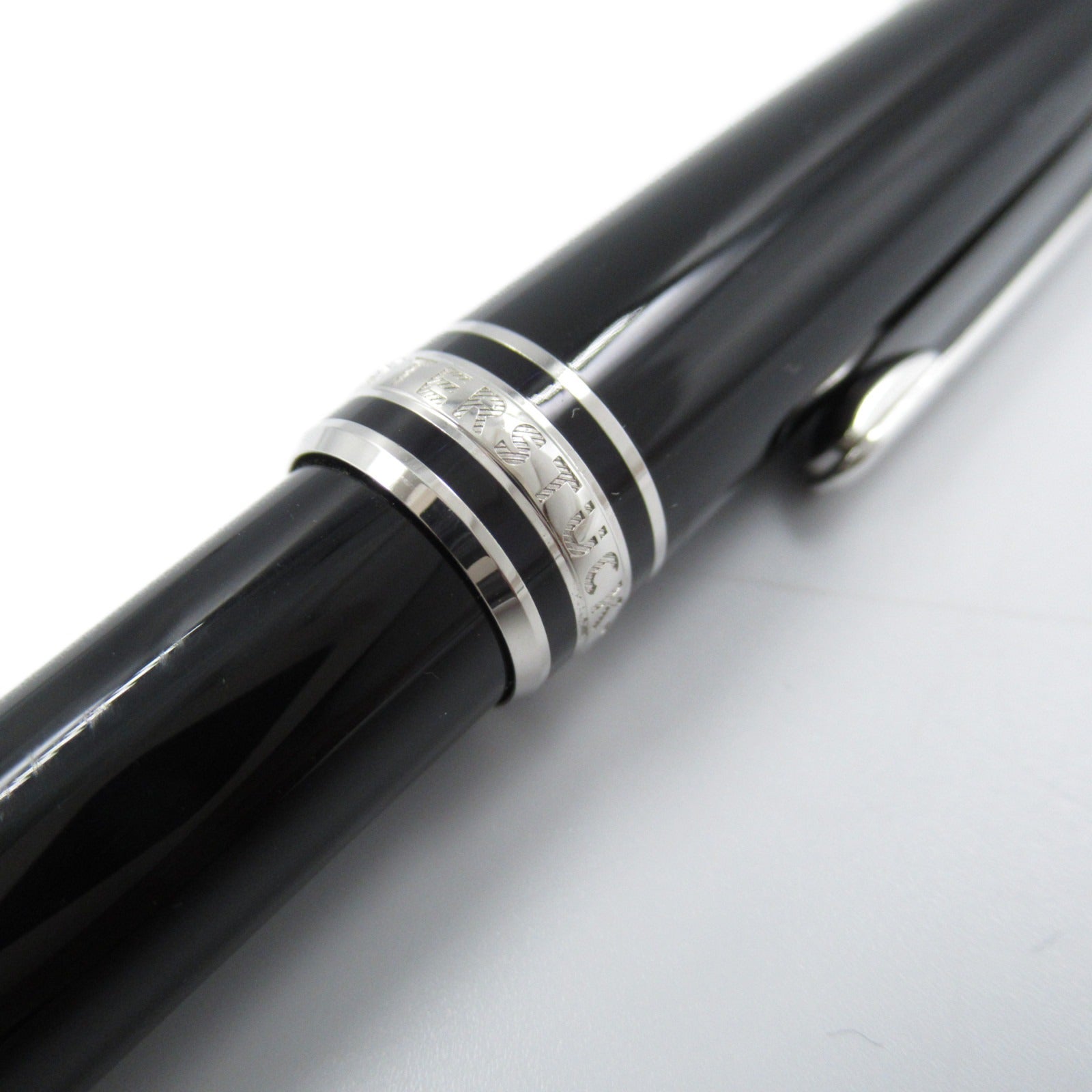 Montblanc Meisterstück Platinum Classic Ballpoint Pen