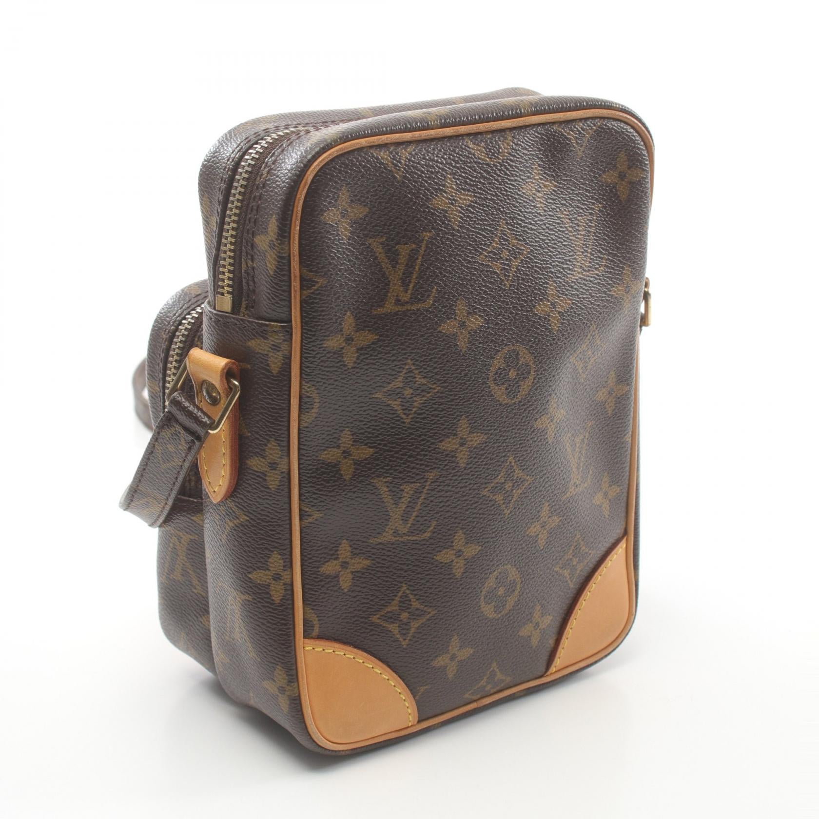 Louis Vuitton Amazon Shoulder Bag Monogram Brown