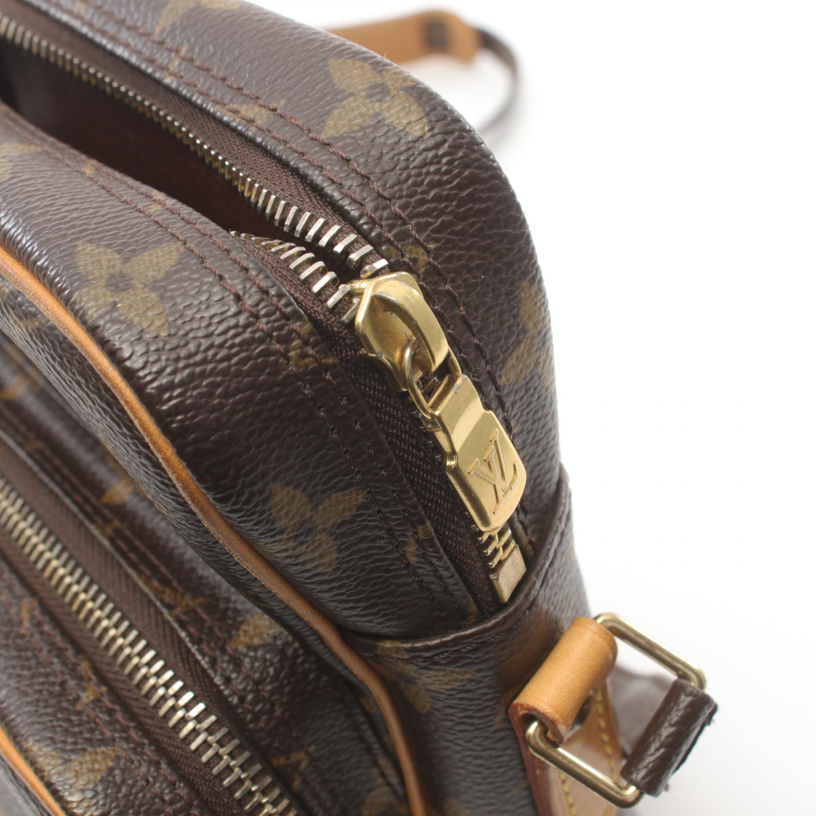 Louis Vuitton Amazon Shoulder Bag Monogram Brown