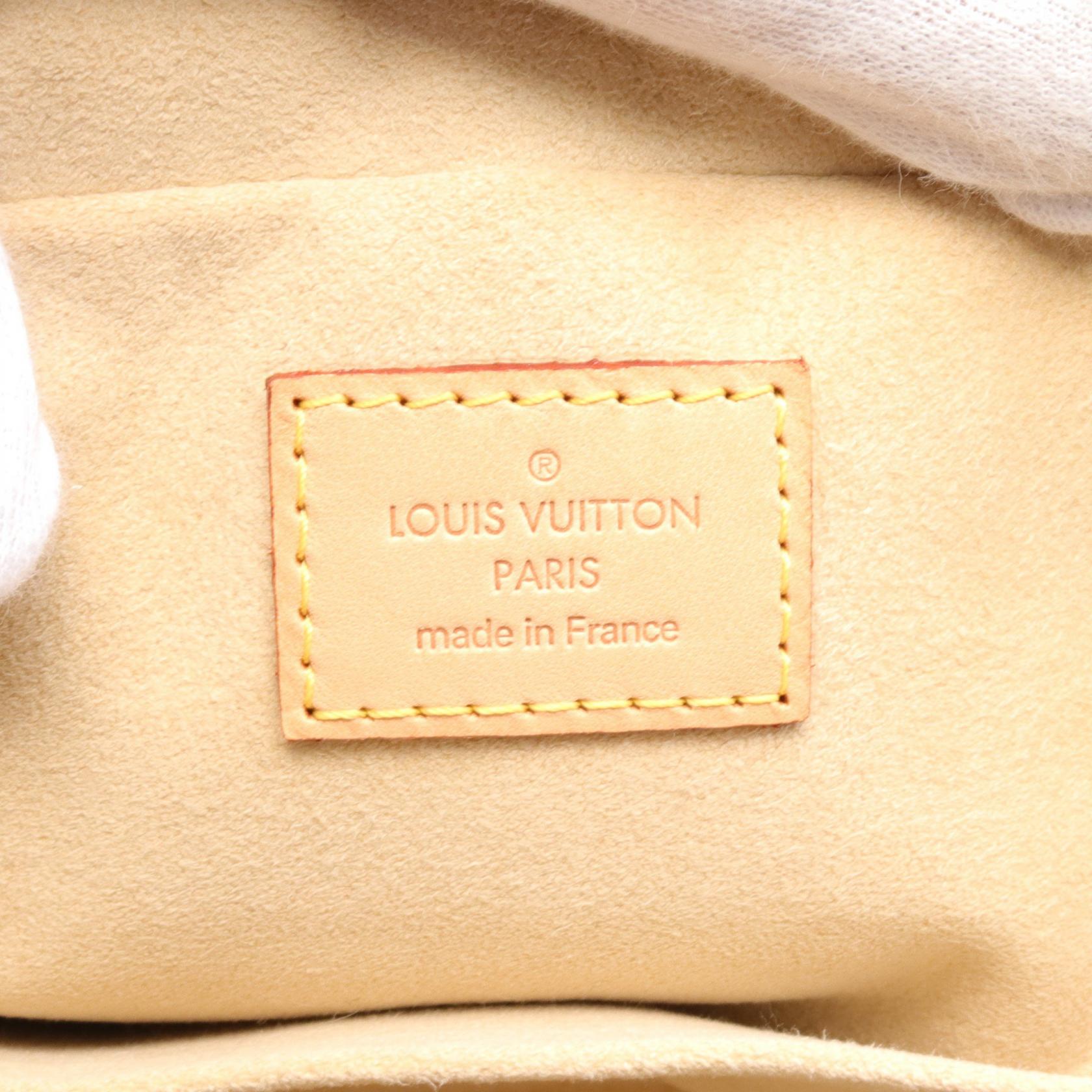 Louis Vuitton Manhattan PM Monogram Handbag M40026