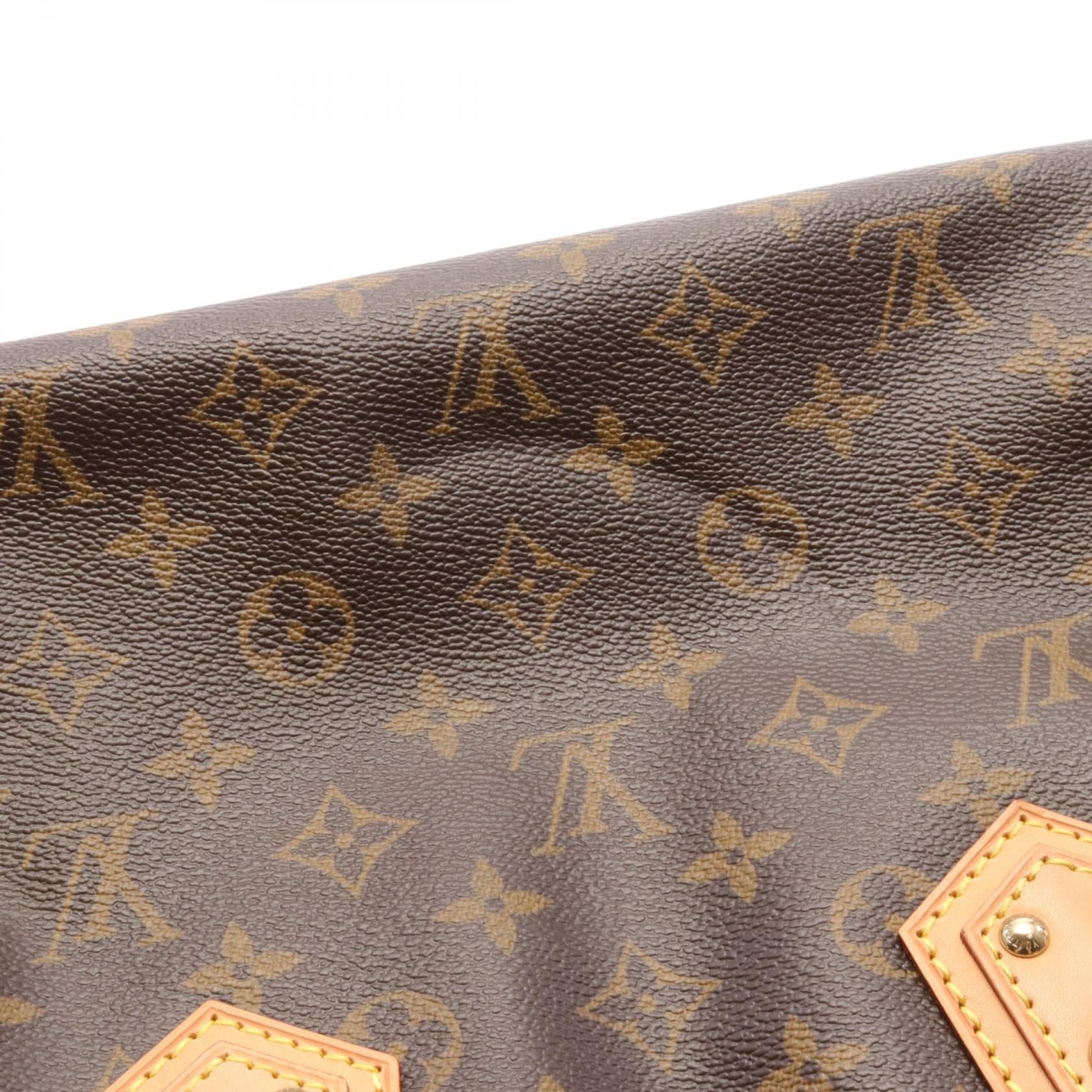 Louis Vuitton Manhattan PM Monogram Handbag M40026