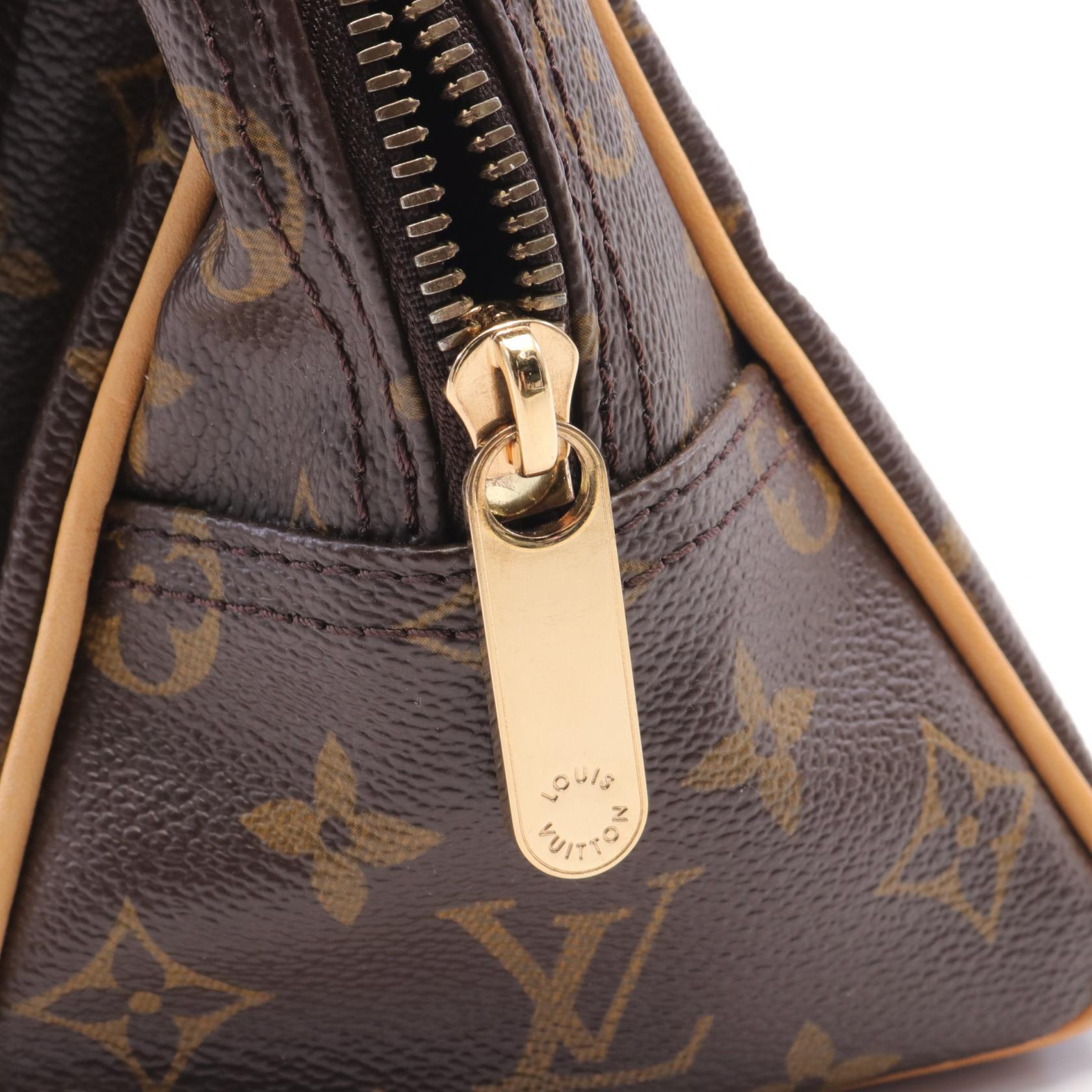 Louis Vuitton Manhattan PM Monogram Handbag M40026