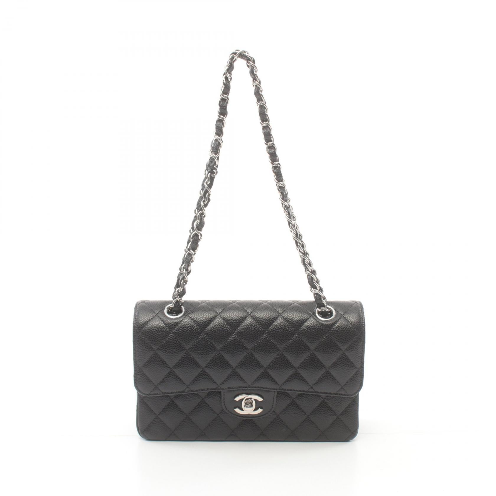 Chanel Leather Matelasse W Flap Shoulder Bag A01113