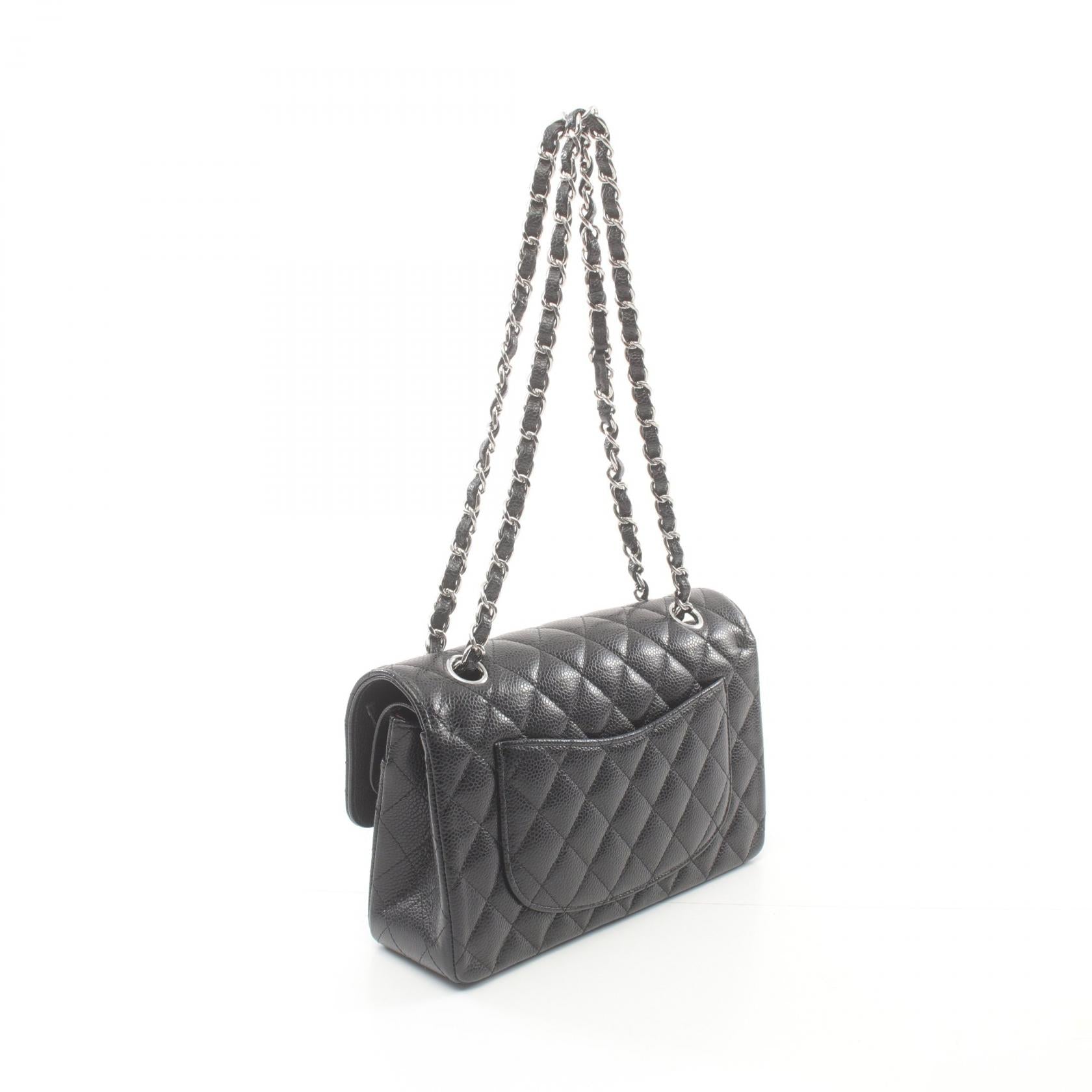 Chanel Leather Matelasse W Flap Shoulder Bag A01113