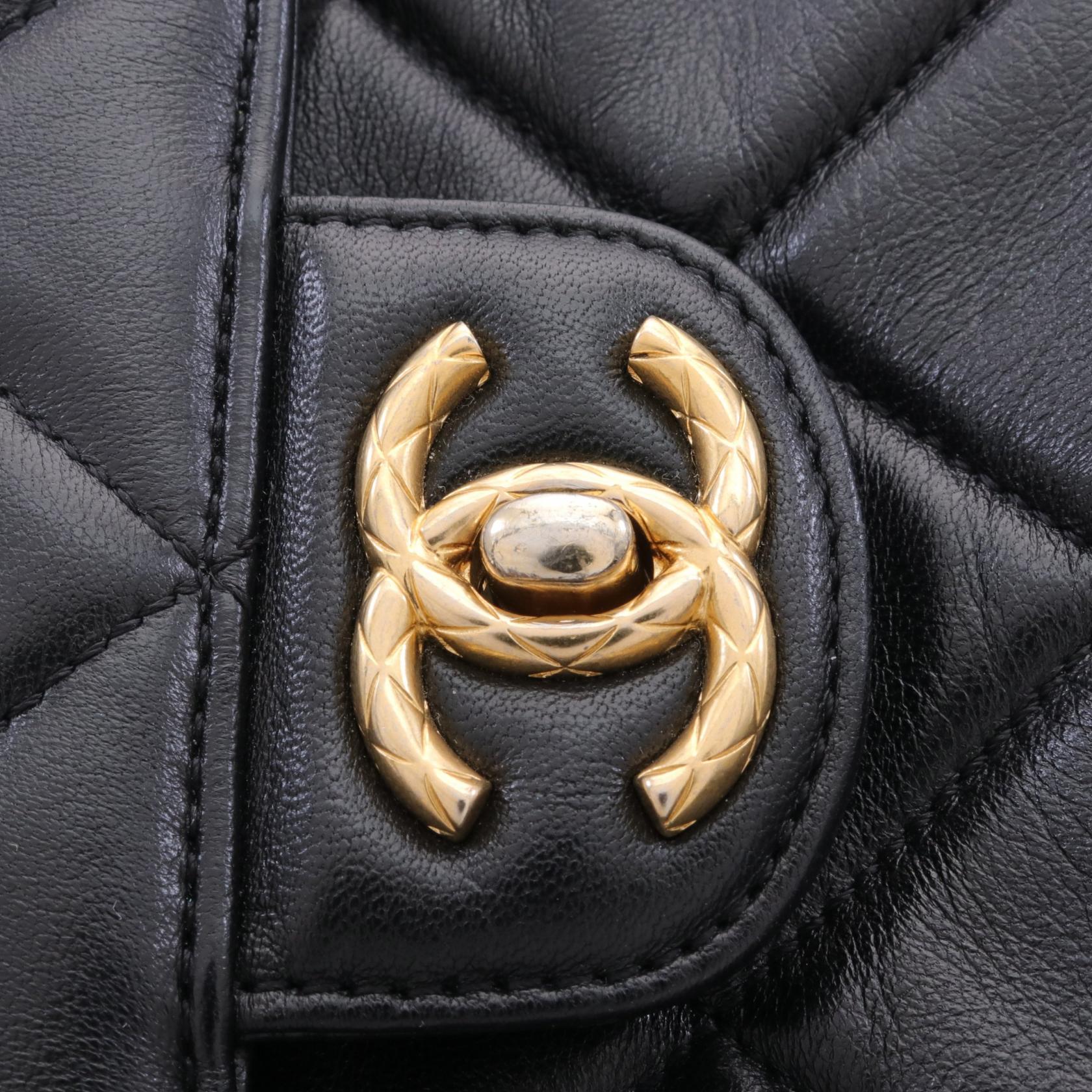 Chanel Lambskin Matelasse Shoulder Bag Black