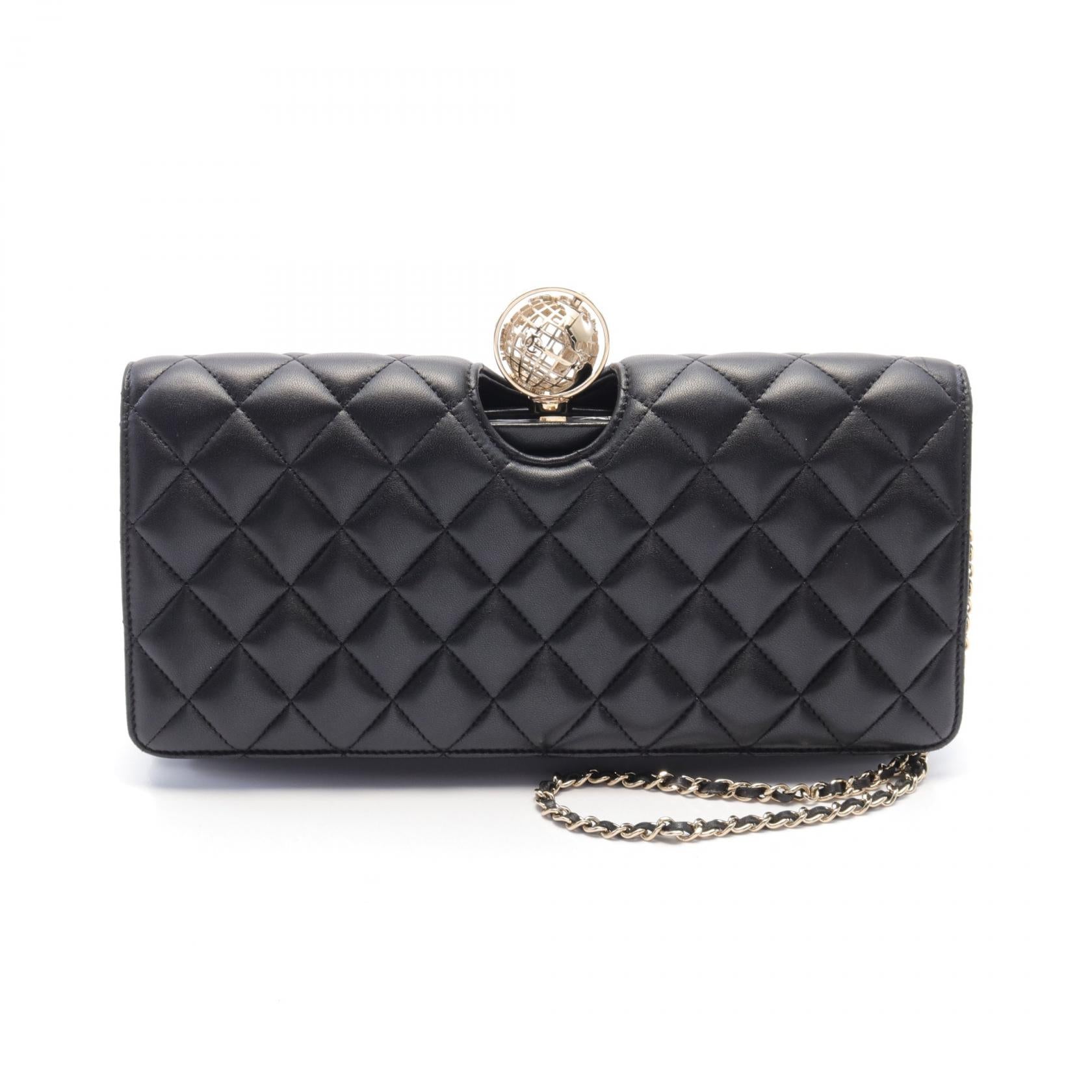 Chanel Matelasse Leather Shoulder Bag