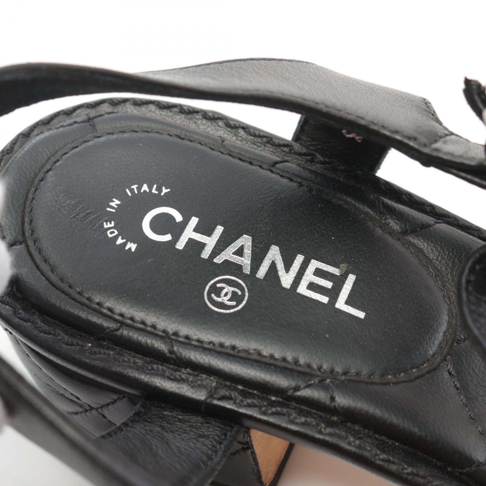 Chanel Coco Mark Leather Sandals G31463