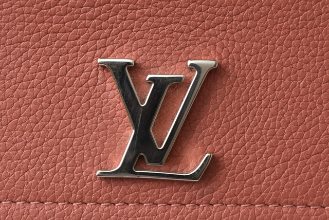 Louis Vuitton Lockme Long Wallet M62364