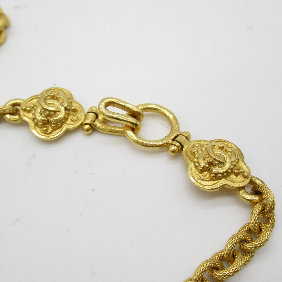 Chanel Gold Plated Necklace 96A