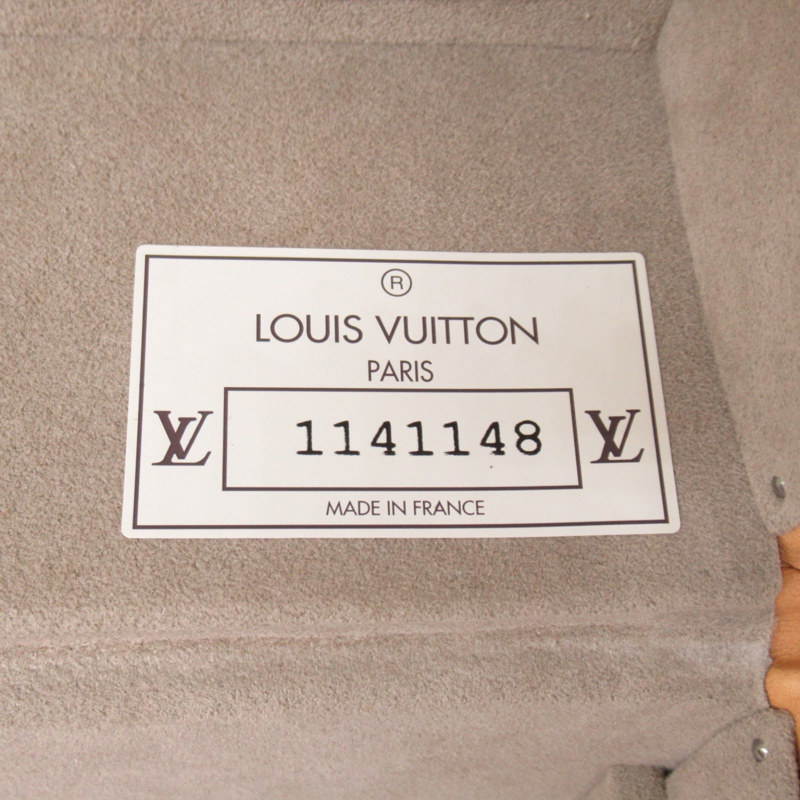 Louis Vuitton Titanium Trunk Bag M20027