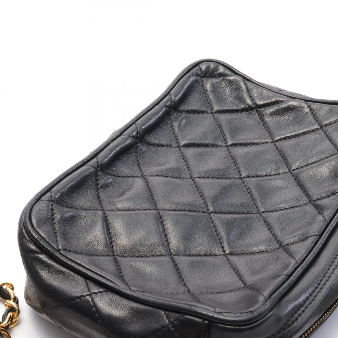 Chanel Matelasse Lambskin Shoulder Bag Black