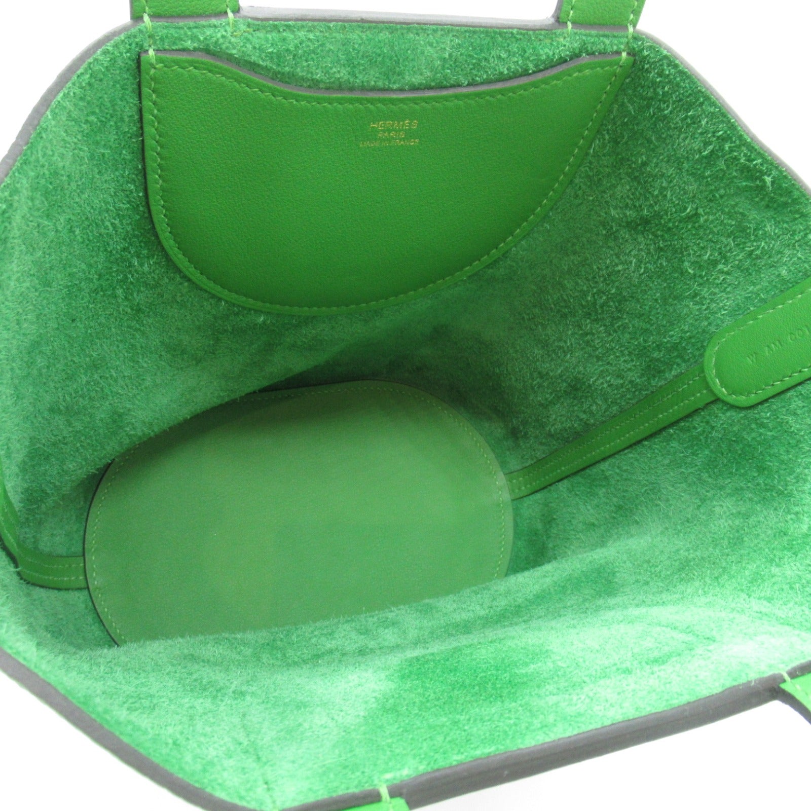 Hermes In The Loop 18 Leather Handbag Green