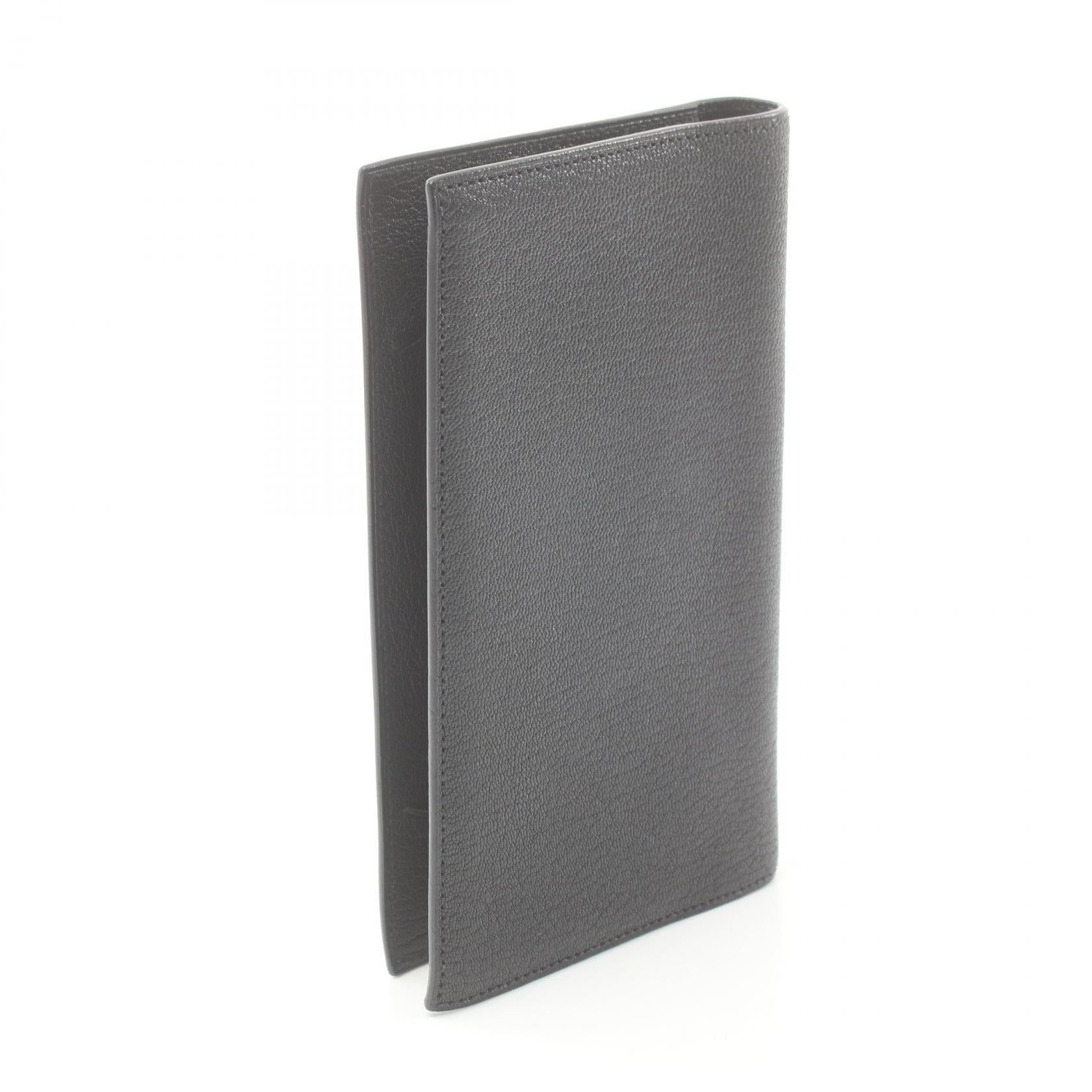 Hermes Leather Agenda GM  Leather Notebook Cover in Great Condition