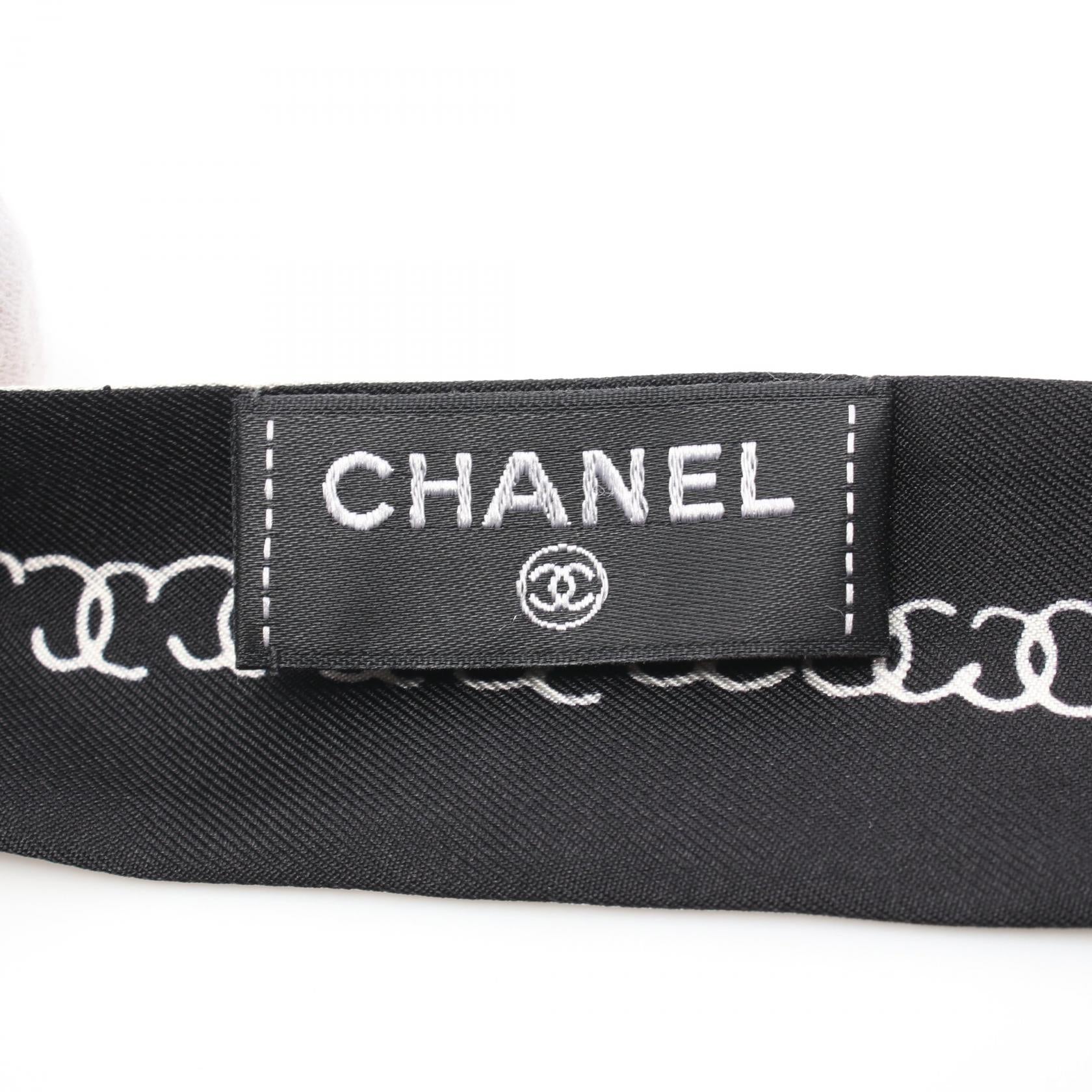 Chanel Silk Coco Scarf Black/White