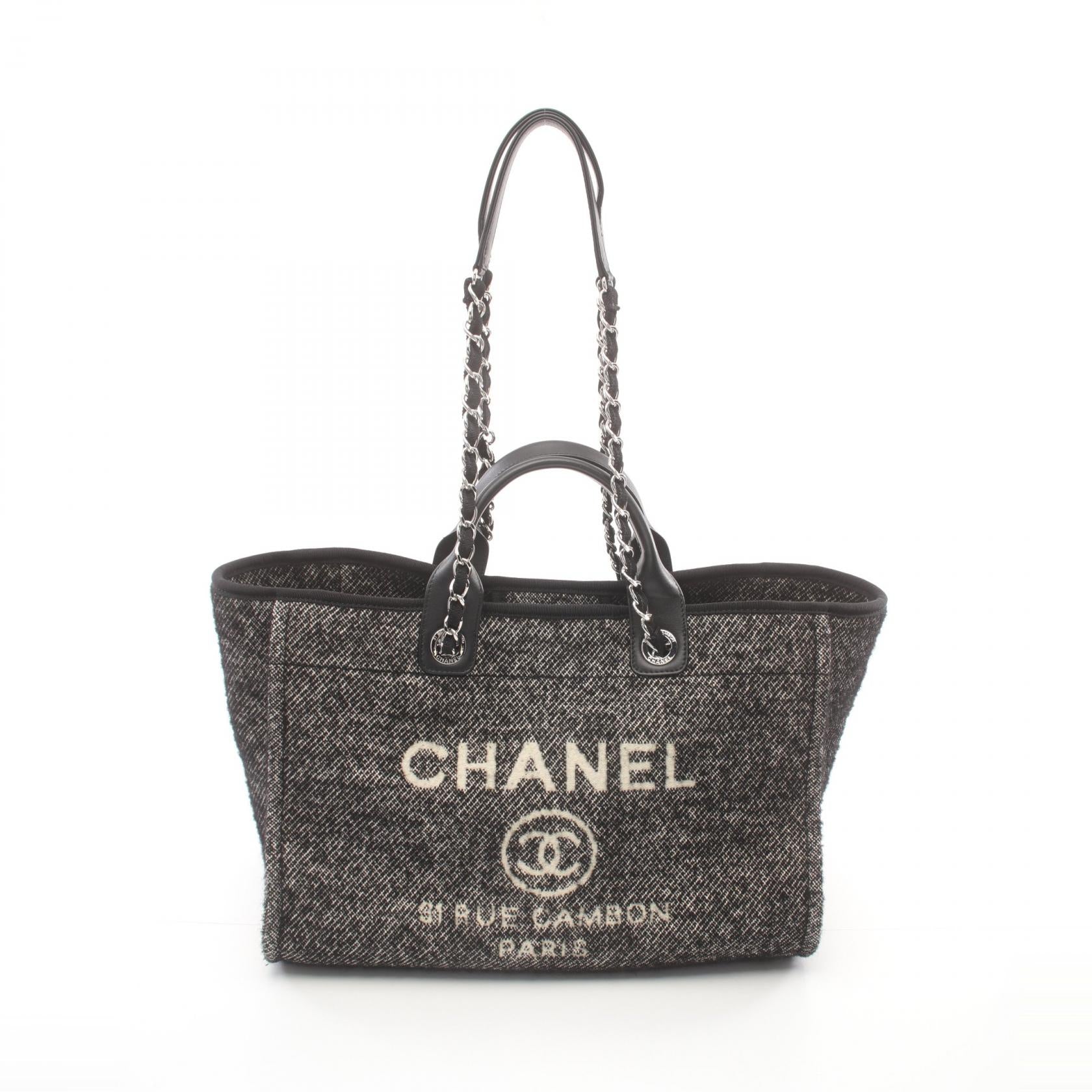 Chanel Deauville Line MM Tote Bag Canvas Tote Bag 67001 in Excellent Condition