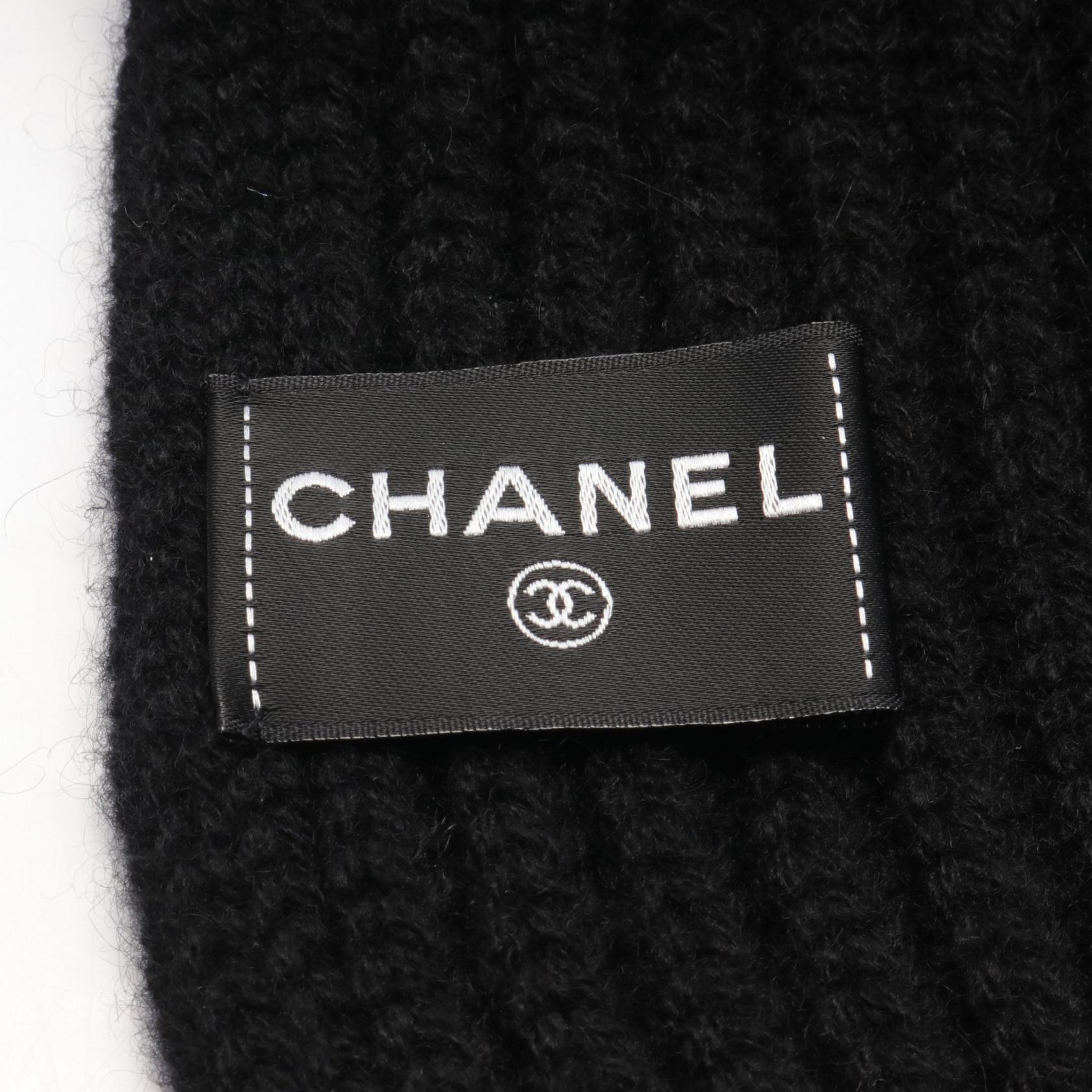 Chanel Cashmere Scarf Black Used