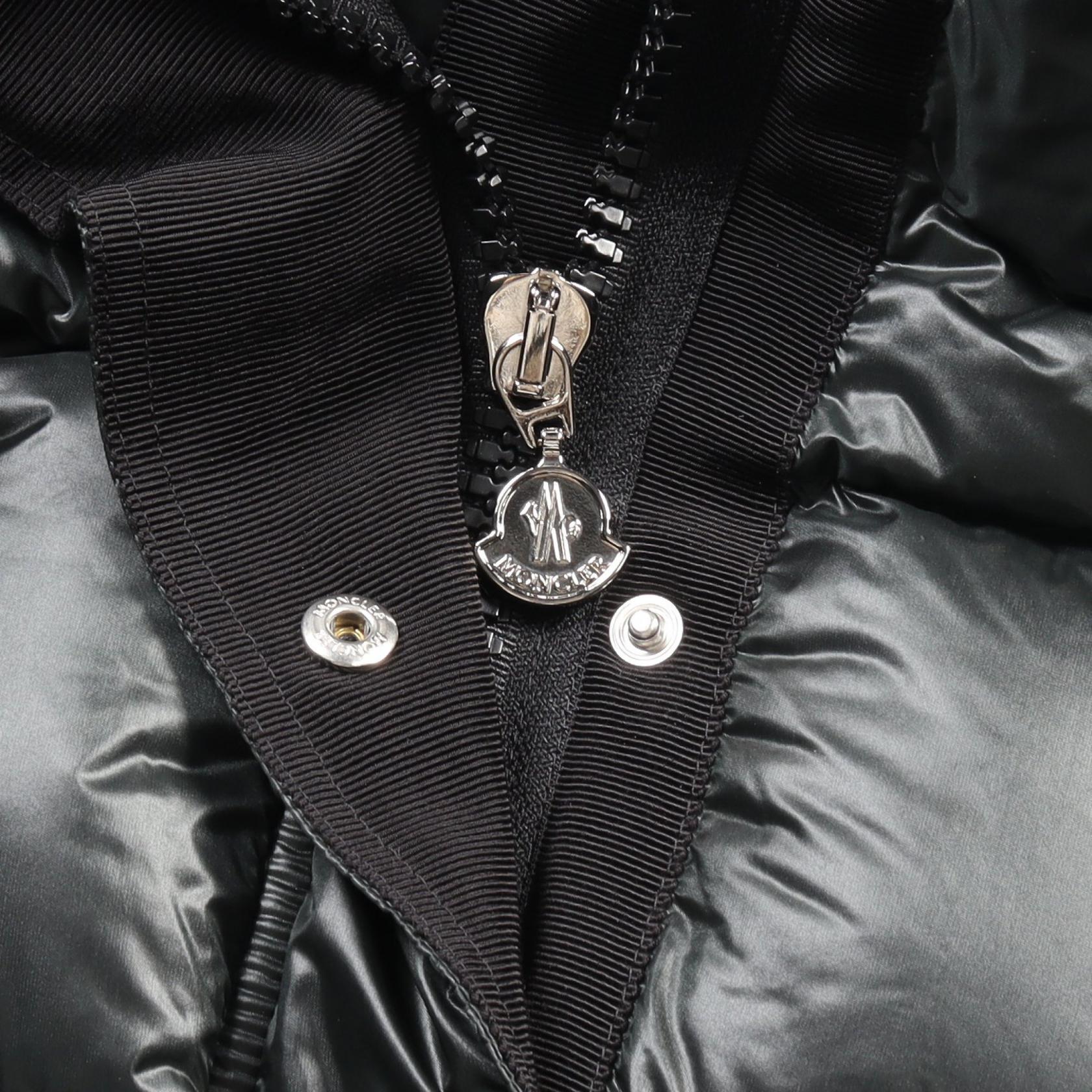 Moncler BEAUMESNIL Down Vest Nylon Outerwear