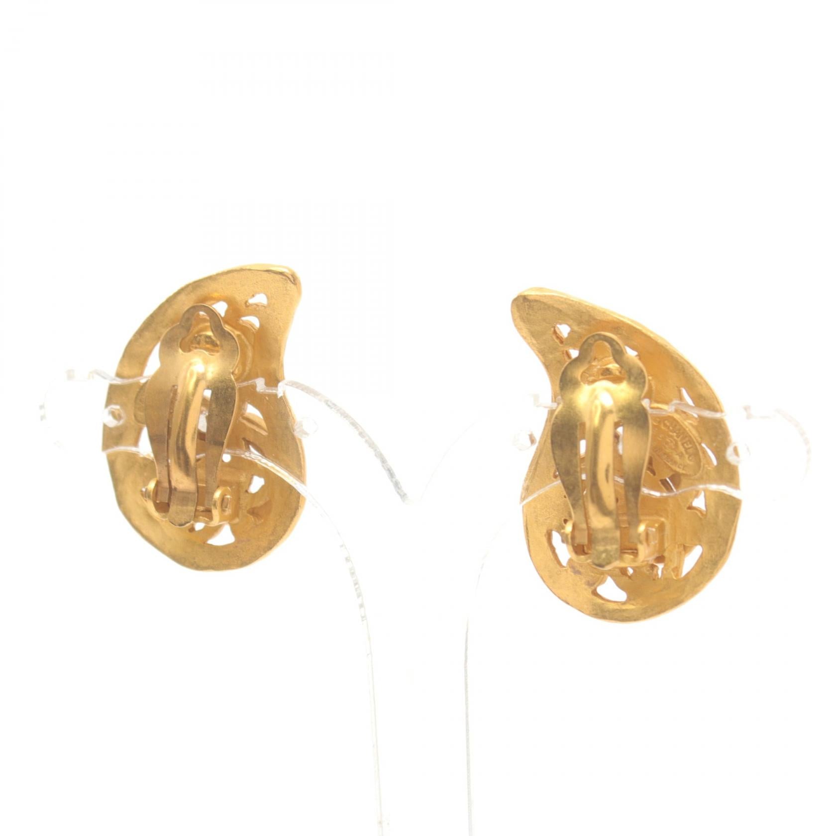 Chanel Coco Mark Earrings Gold GP