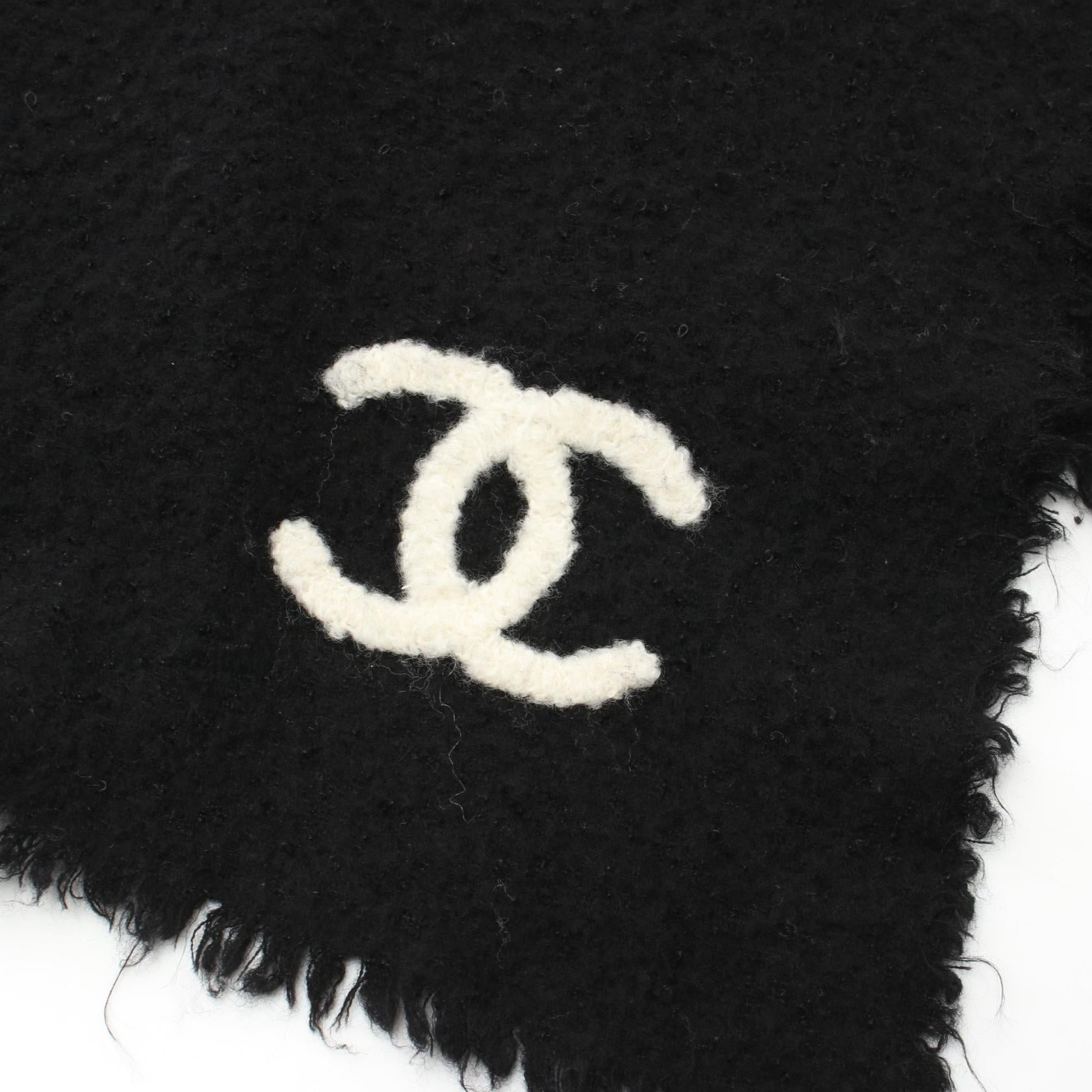 Chanel Wool Cashmere Coco Mark Scarf