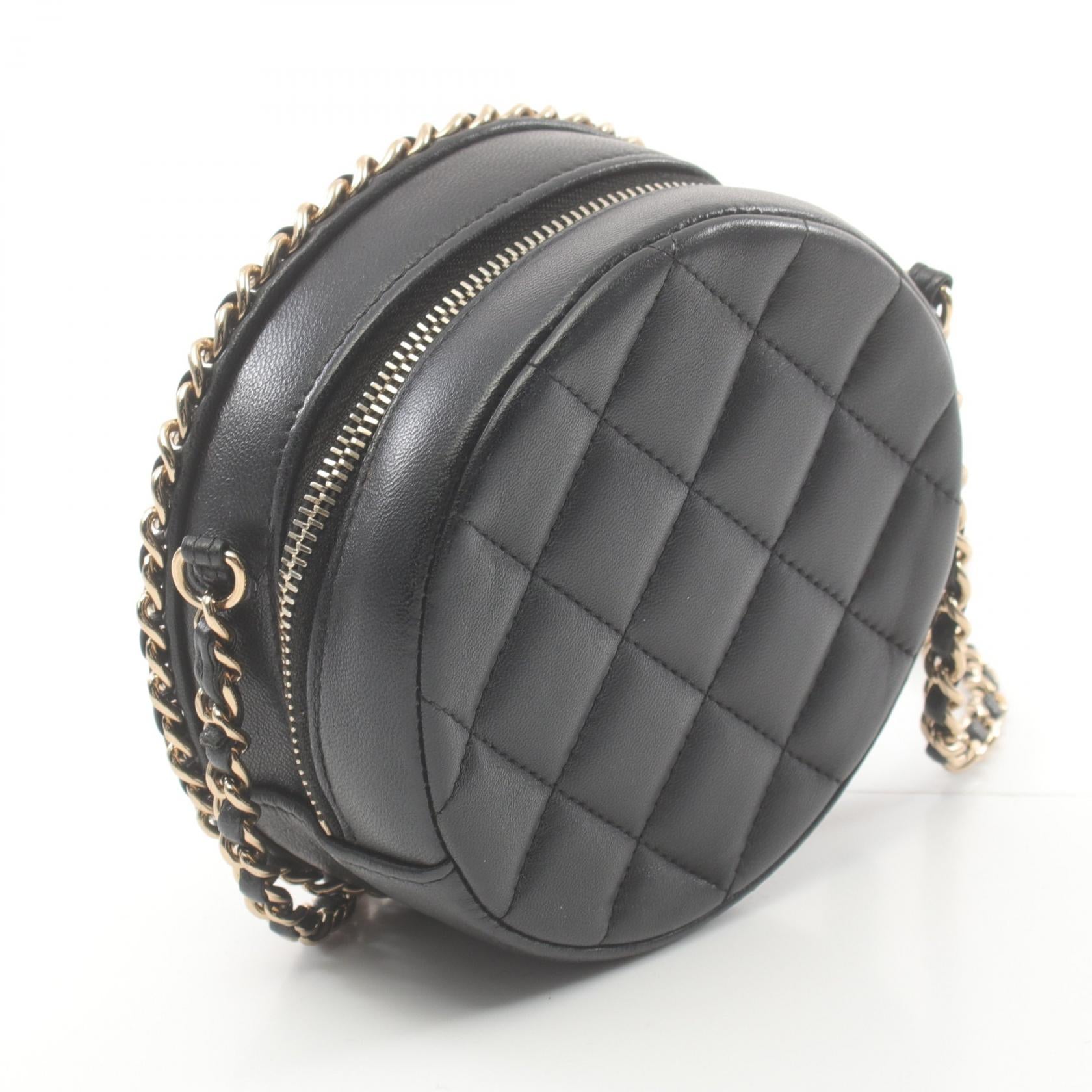 Chanel Lambskin Matelasse Shoulder Bag Black