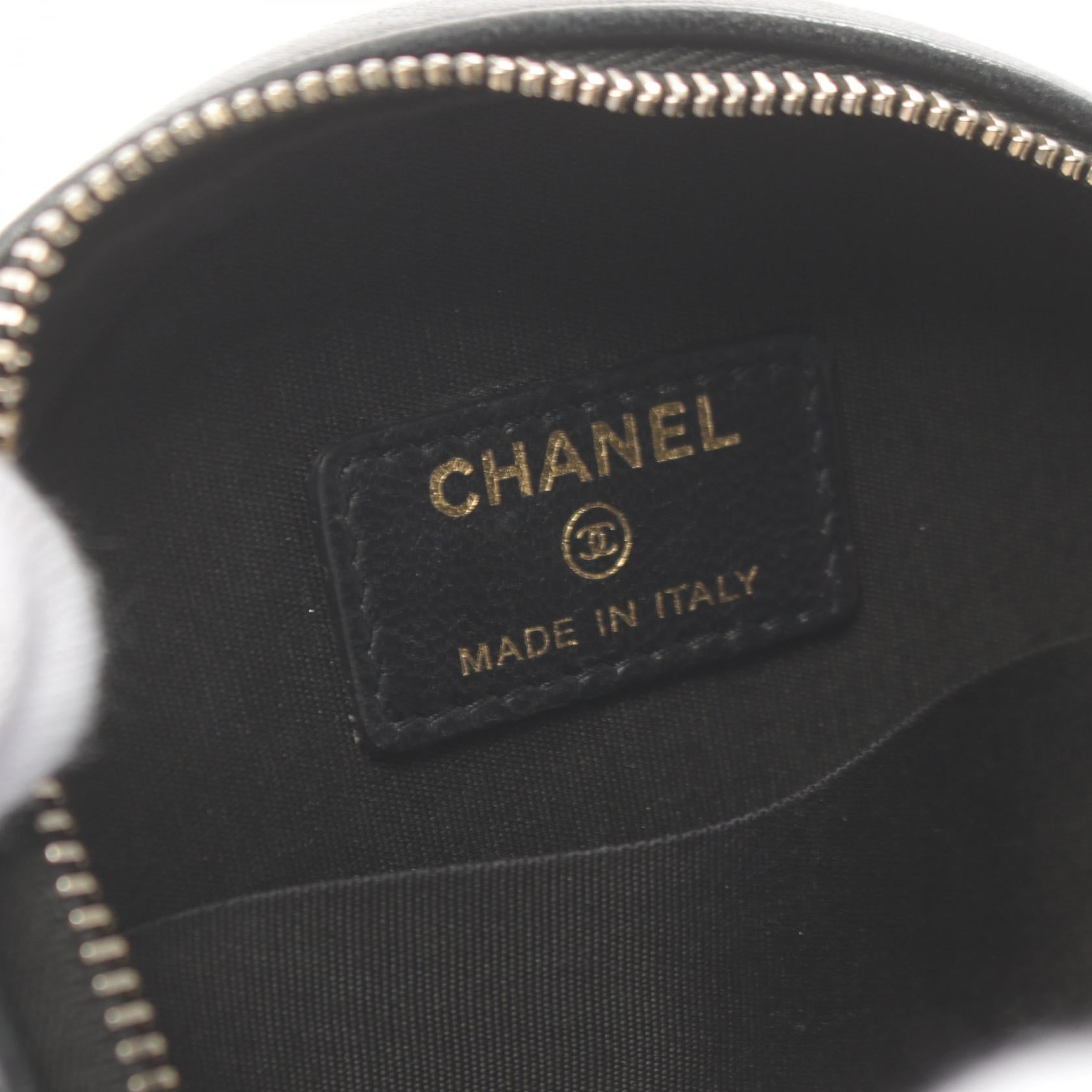 Chanel Lambskin Matelasse Shoulder Bag Black