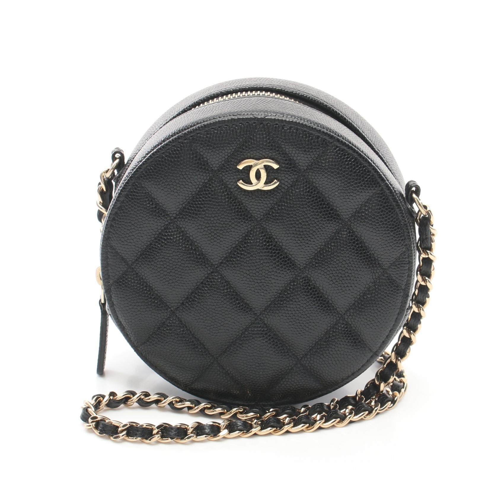 Chanel Matelasse Leather Shoulder Bag Black