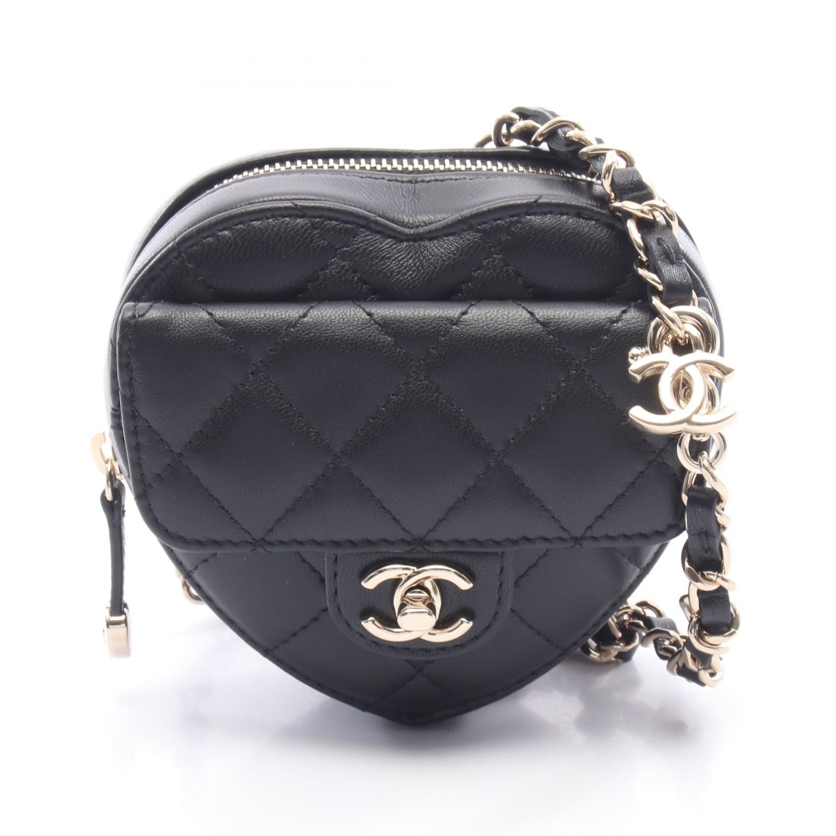 Chanel Heart Matelasse Leather Shoulder Bag