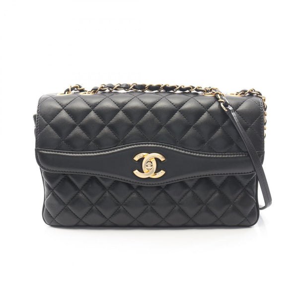 CHANEL Matelasse Lambskin Shoulder Bag