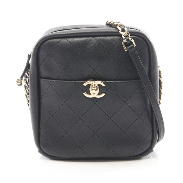 CHANEL Matelasse Lambskin Shoulder Bag