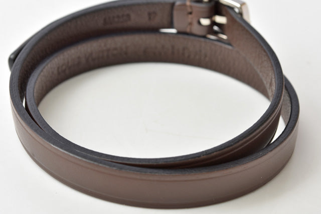 Louis Vuitton Leather Bracelet M6258D in Excellent Condition