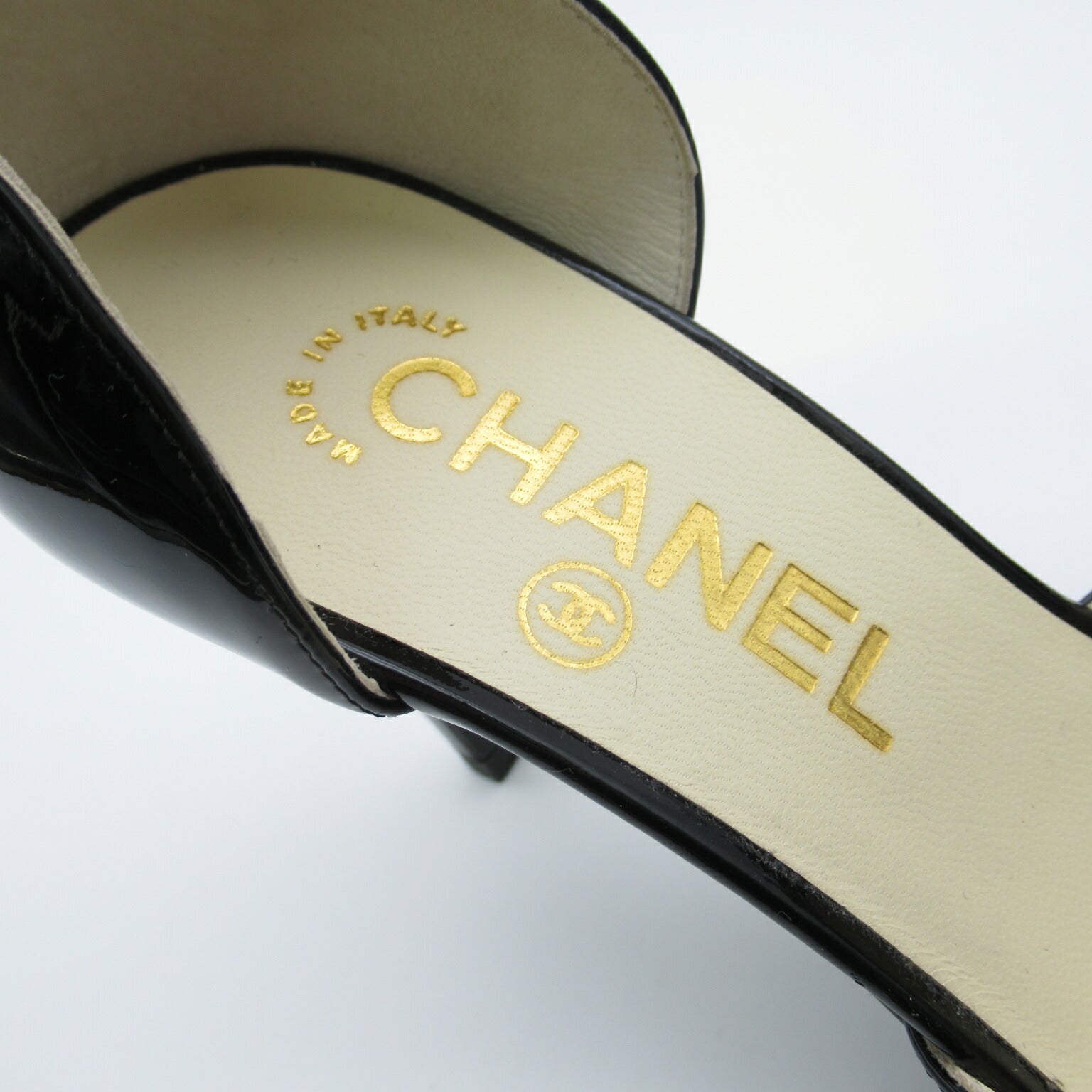 Chanel Patent Leather Heel Pumps Black