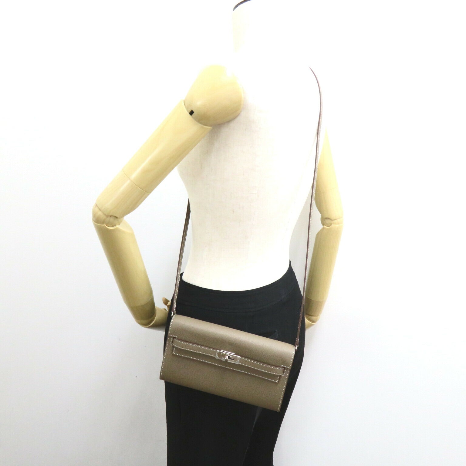 Hermes Kelly Long To Go Leather Shoulder Bag