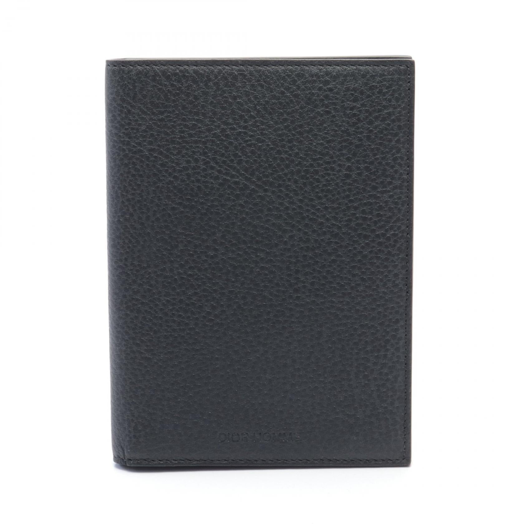 Dior Leather Passport Case Leather Notebook Cover in Very Good Condition