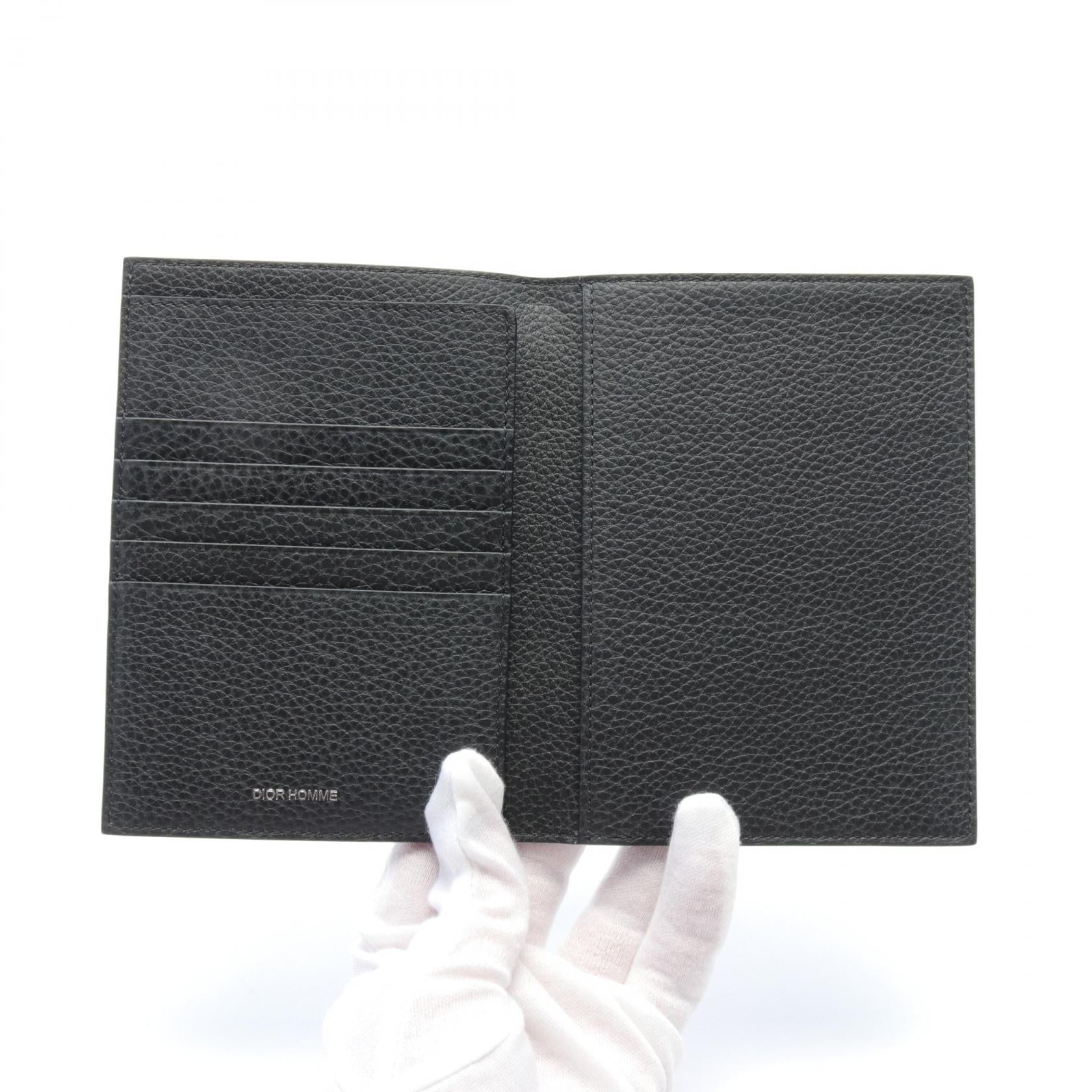 Dior Leather Passport Case Leather Notebook Cover in Very Good Condition