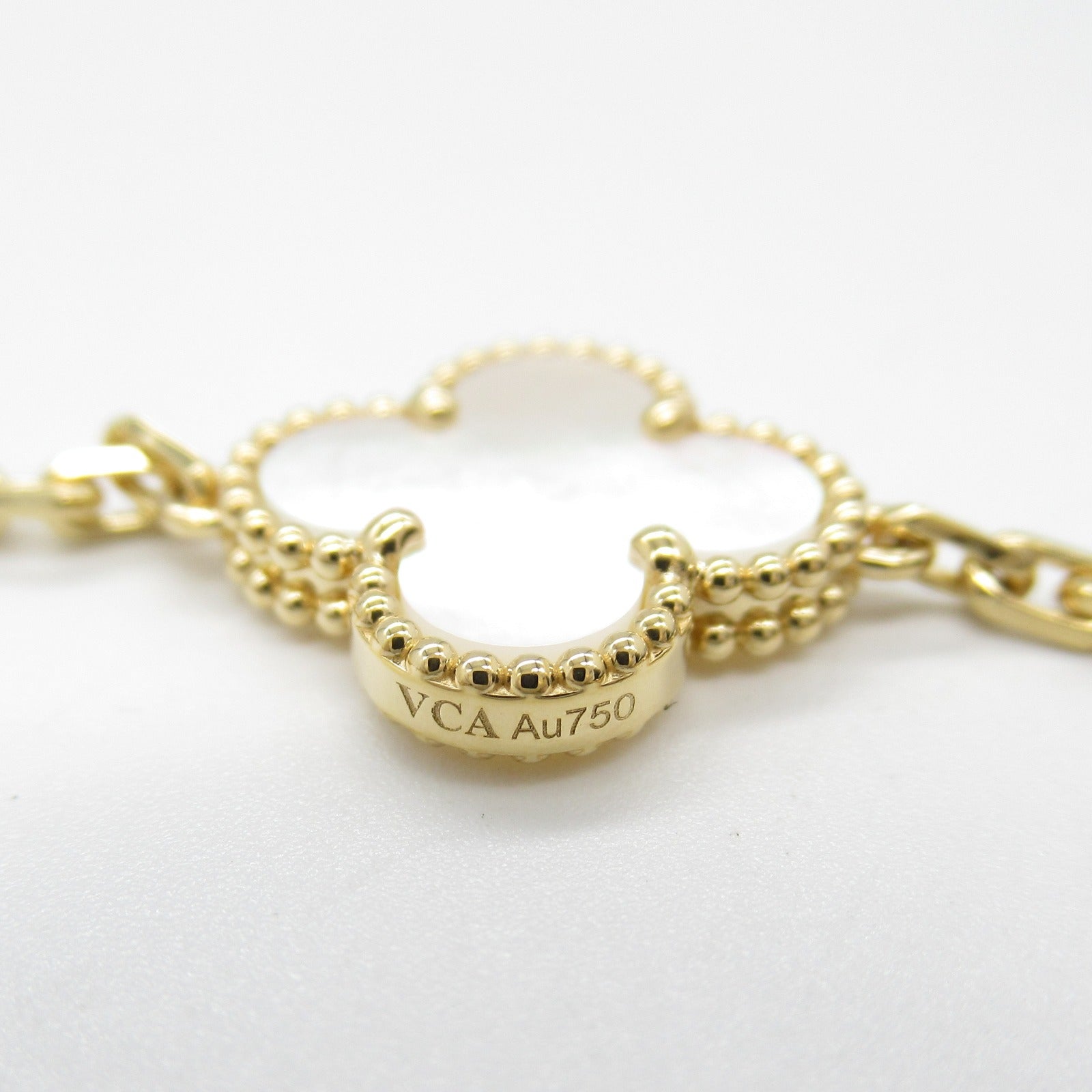 Van Cleef & Arpels Vintage Alhambra Long Necklace 20 Motifs K18 Yellow Gold Mother of Pearl