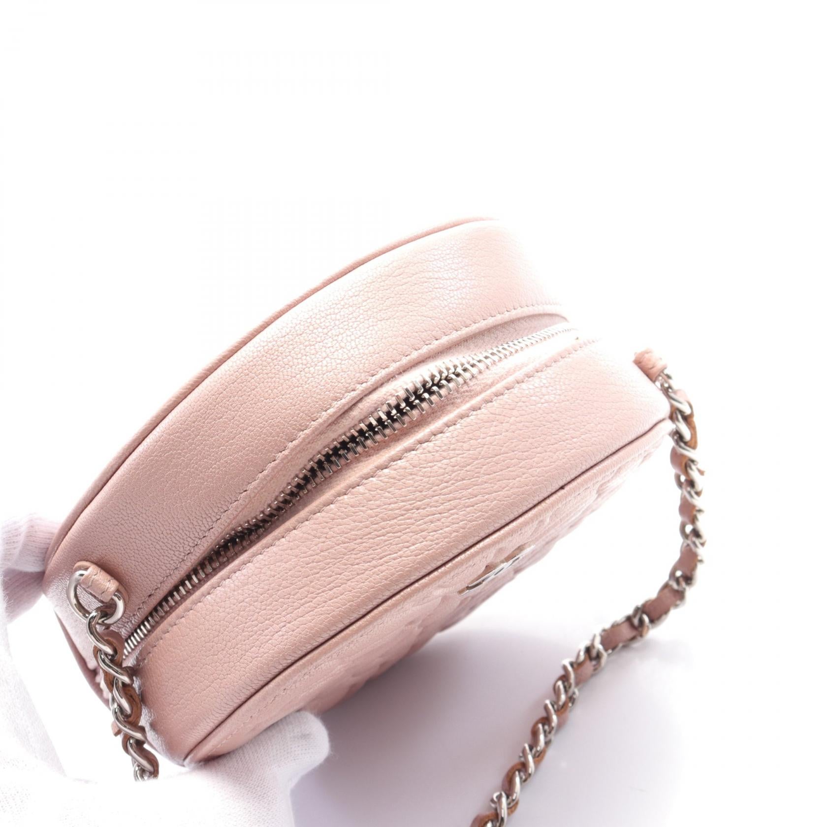 Chanel Camellia Leather Shoulder Bag AP0118