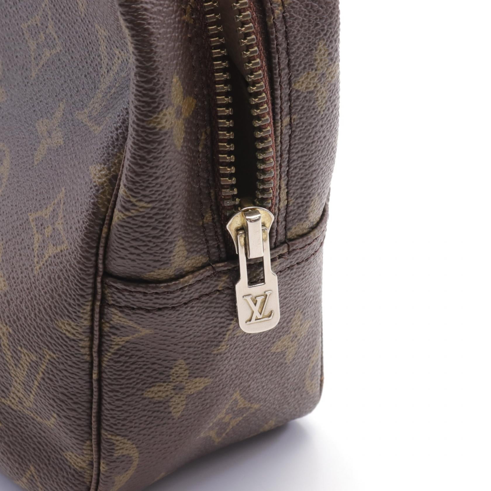 Louis Vuitton Toiletry Pouch Monogram Brown M47522