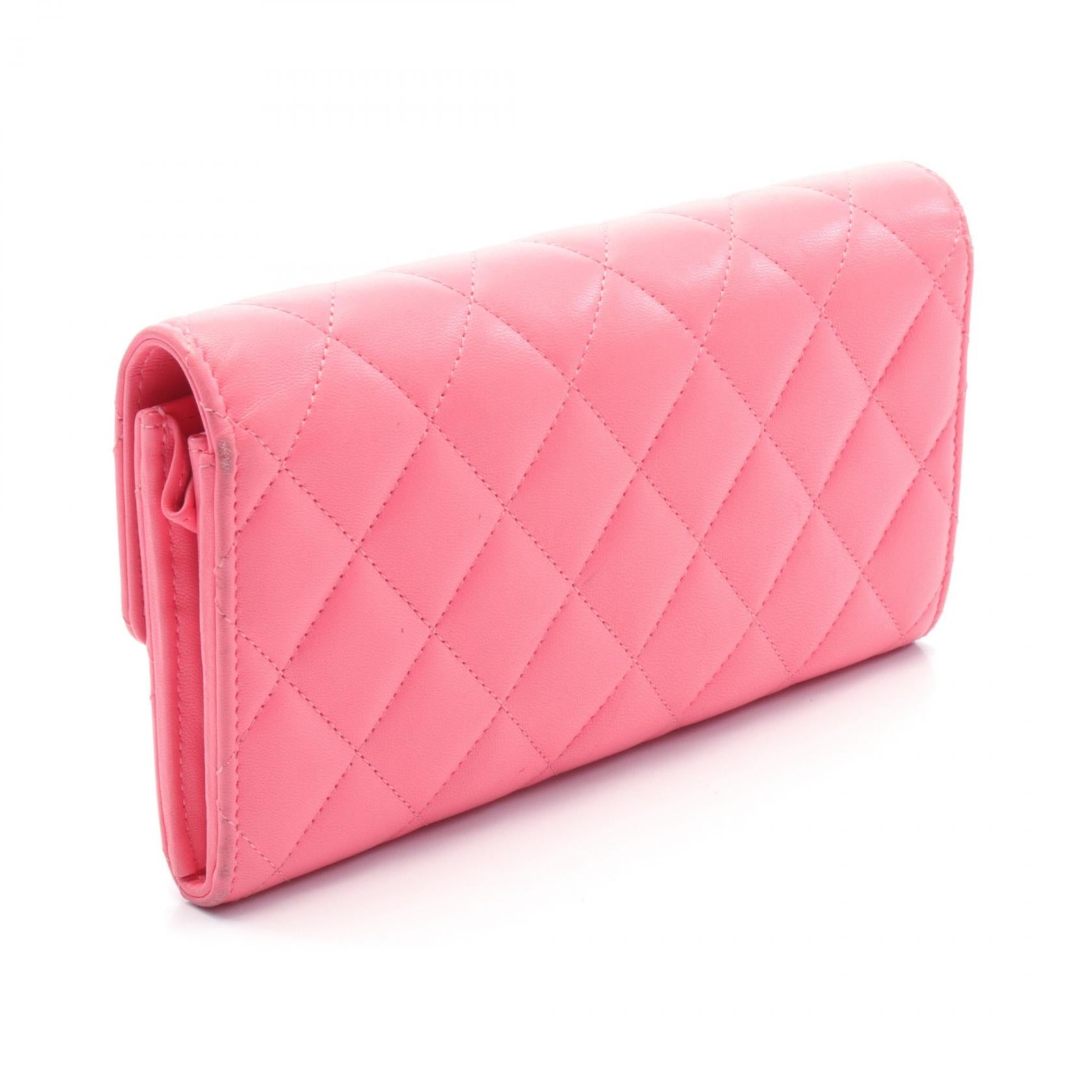 Chanel Matelasse Leather Bifold Wallet Pink