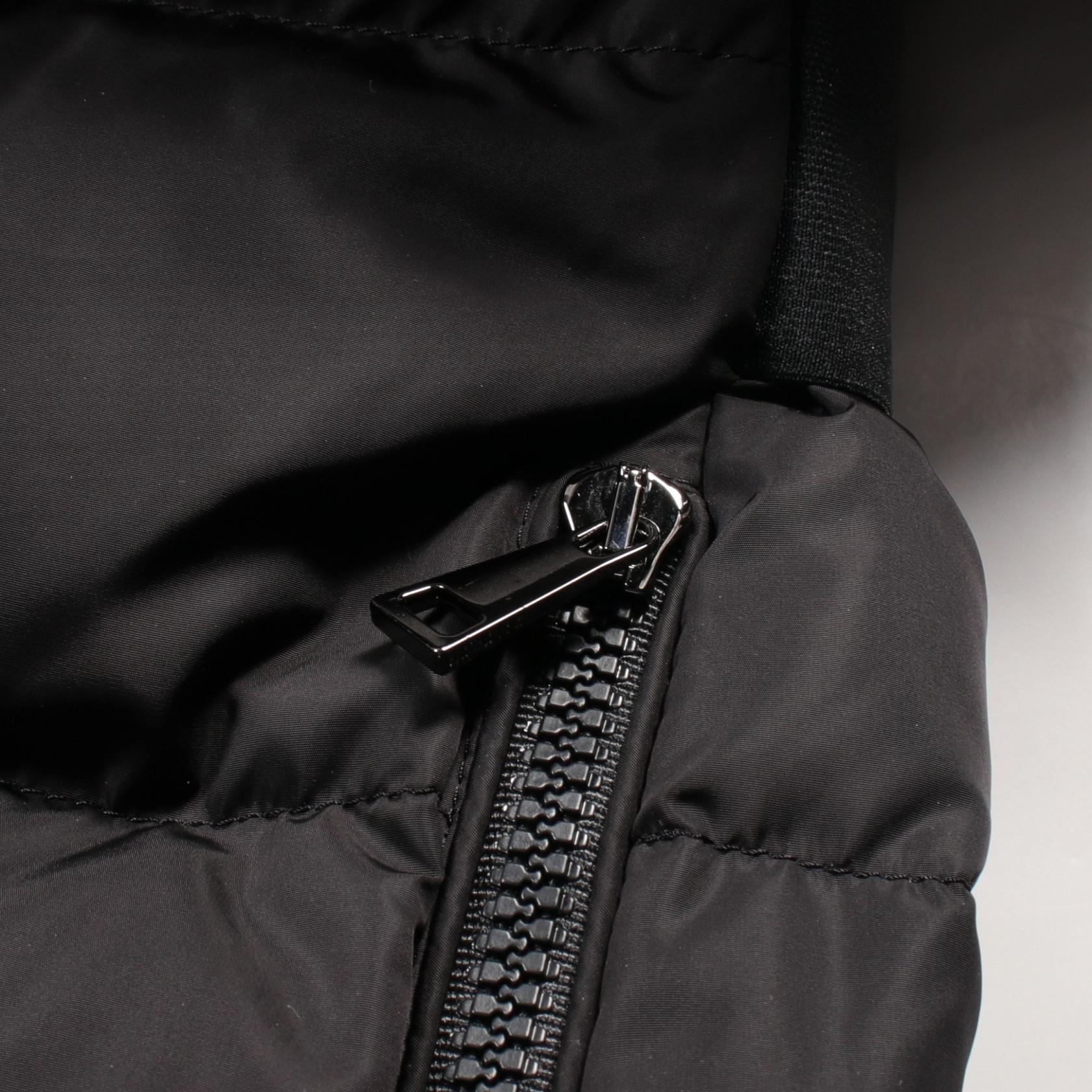 Moncler DERA Nylon Down Jacket Black