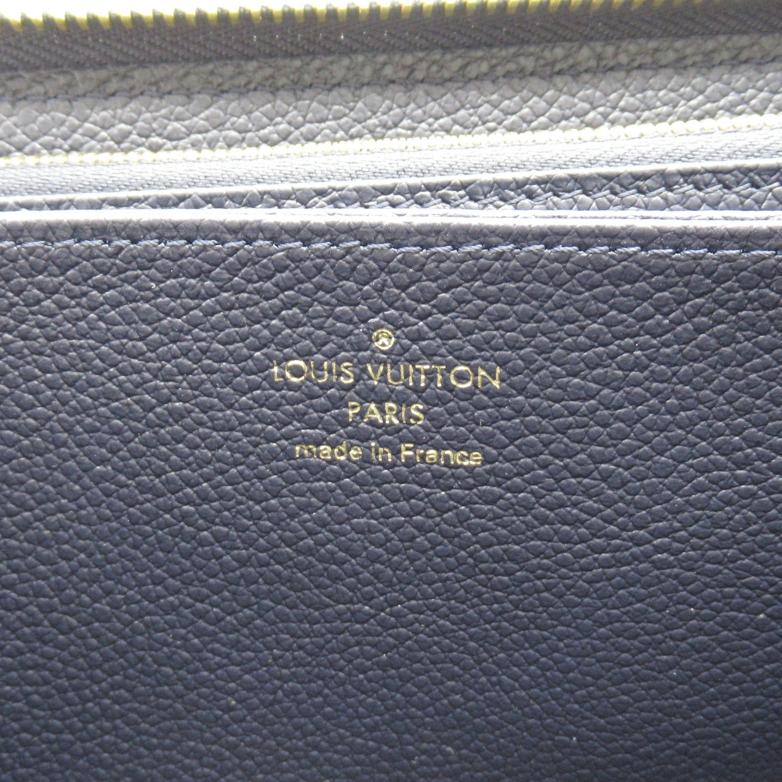 Louis Vuitton Monogram Leather Wallet M62121