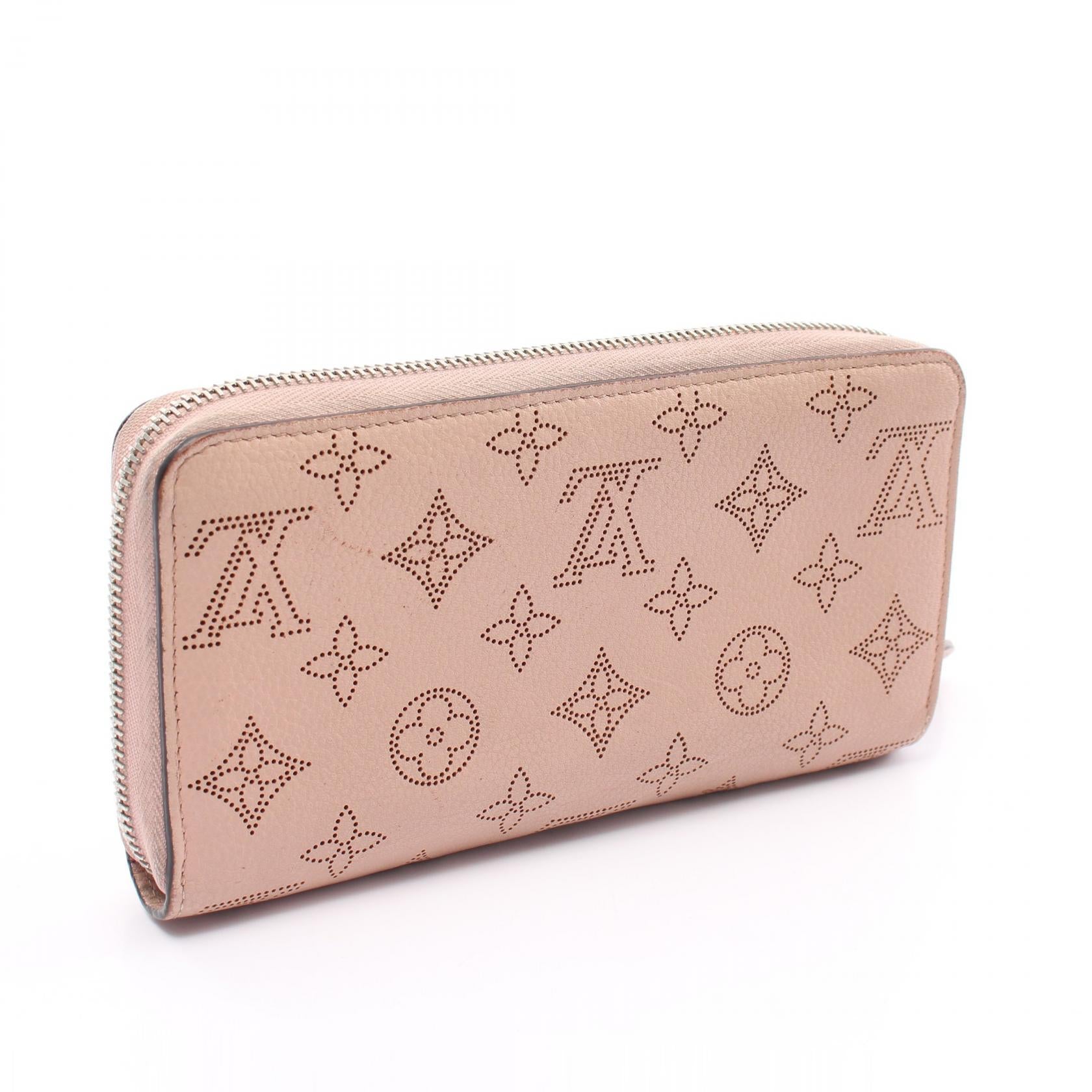 Louis Vuitton Mahina Leather Zippy Wallet M61868