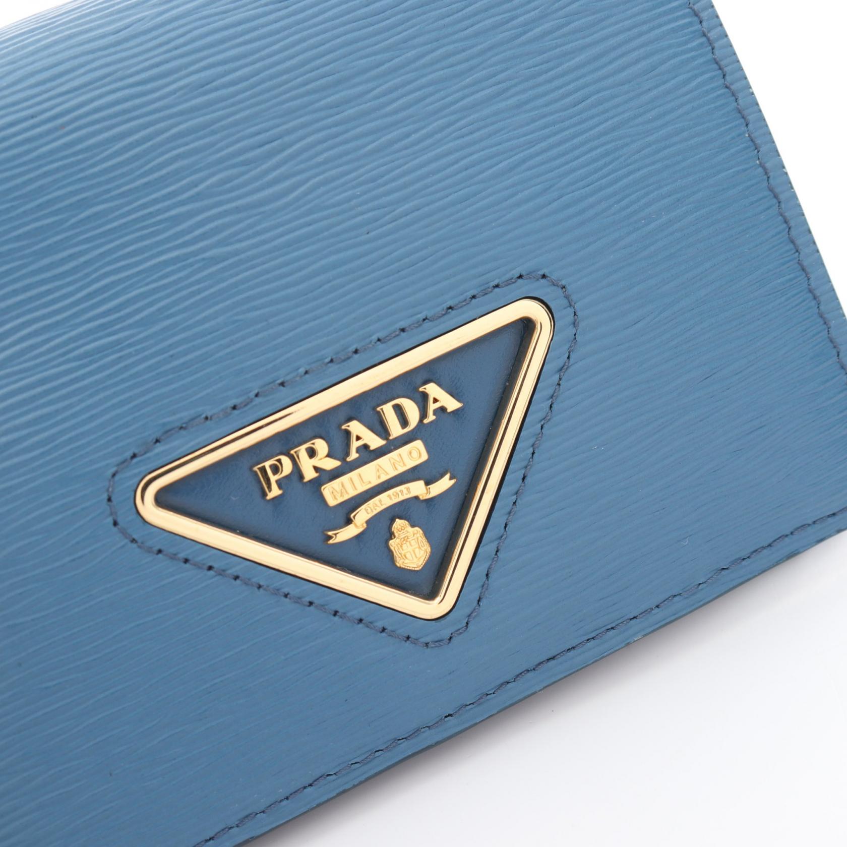 Prada Leather Bifold Compact Wallet Leather Short Wallet 1MV204 in Great Condition