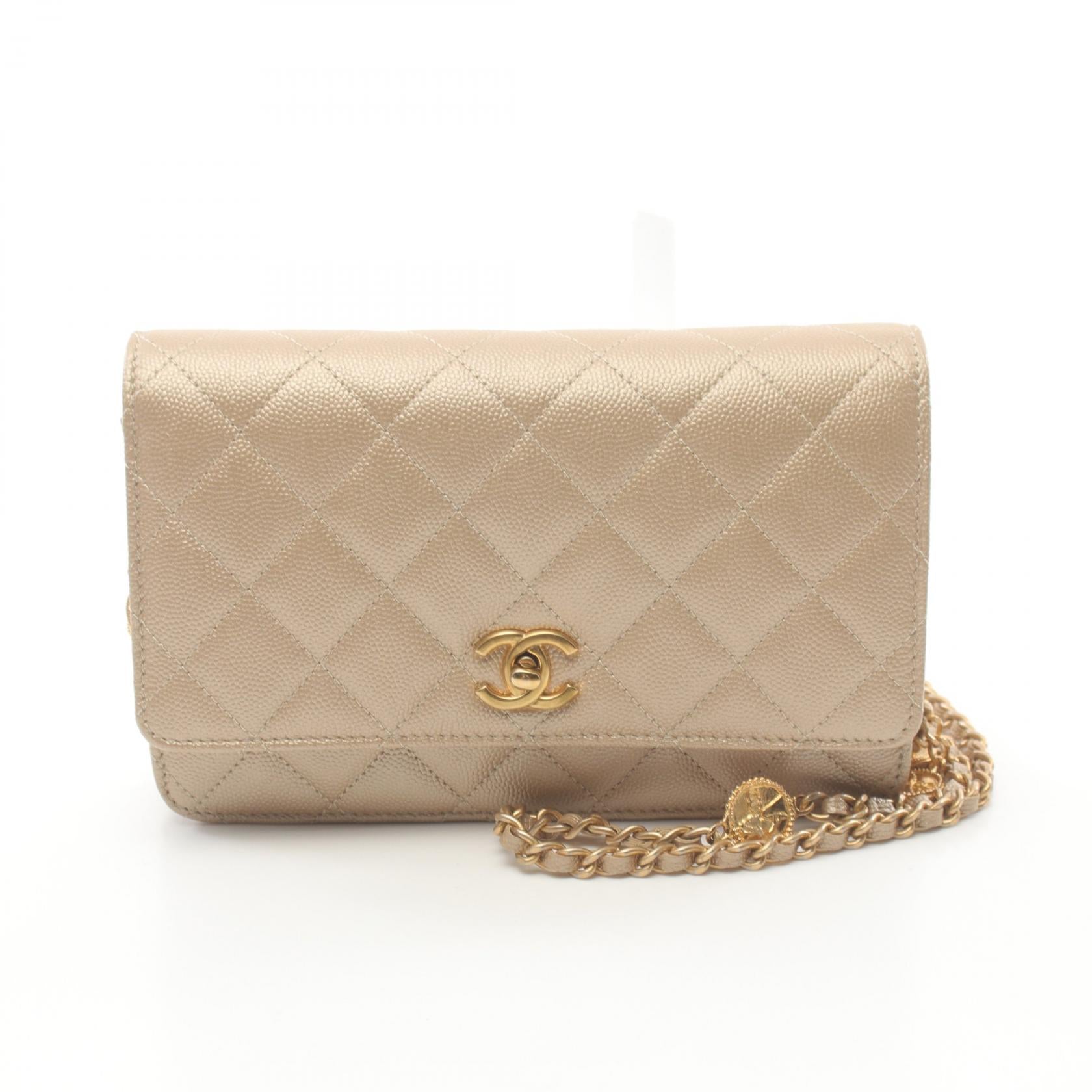 Chanel Matelasse Leather Shoulder Bag