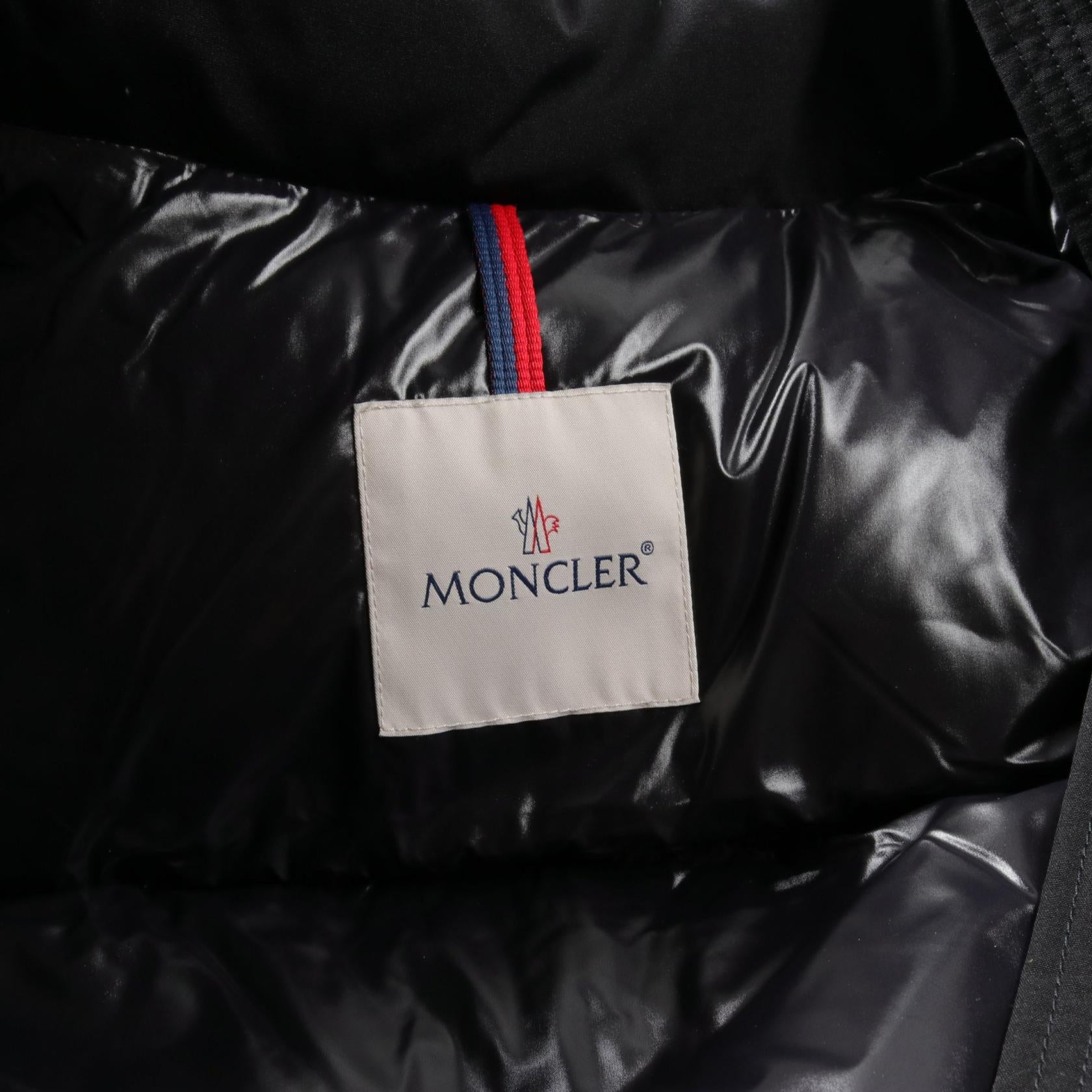 Moncler Girotte Down Jacket Cotton/Polyester Black