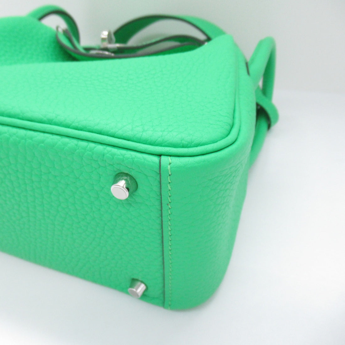 Hermes Mini Lindy Leather Shoulder Bag Green